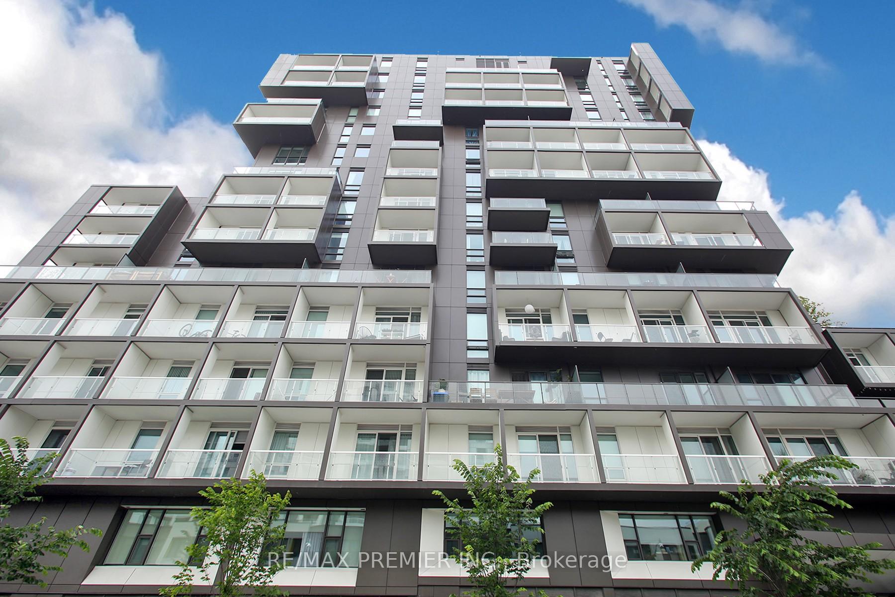 Front of Unit 805, 80 Vanauley Street