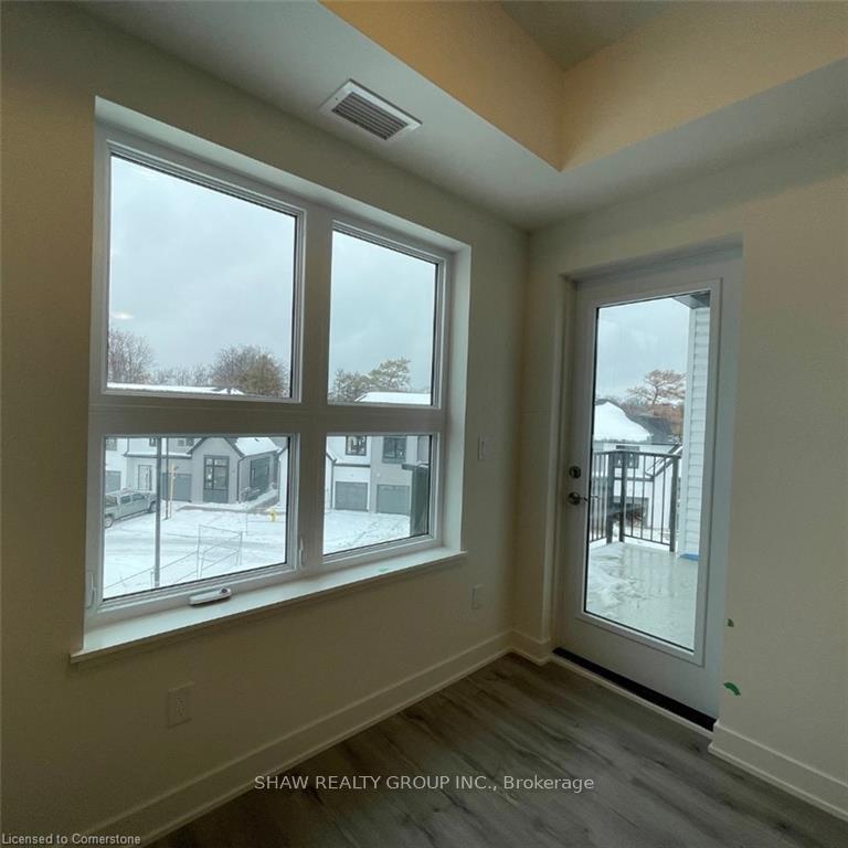 Photo 10 of Unit 334, 110 Fergus Avenue, Kitchener — HOMEH