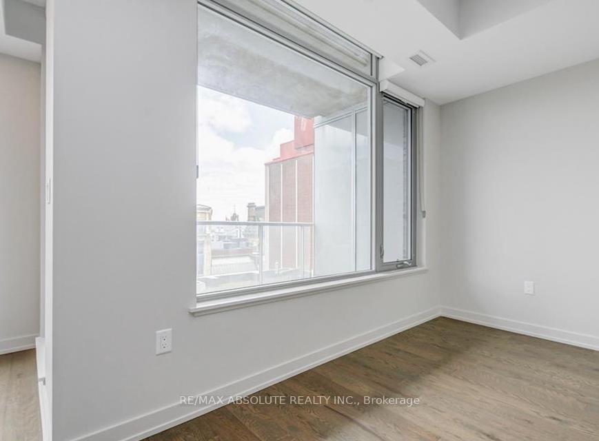 Photo 3 of Unit 906, 101 Queen Street, Ottawa, Ottawa Centre — HOMEH