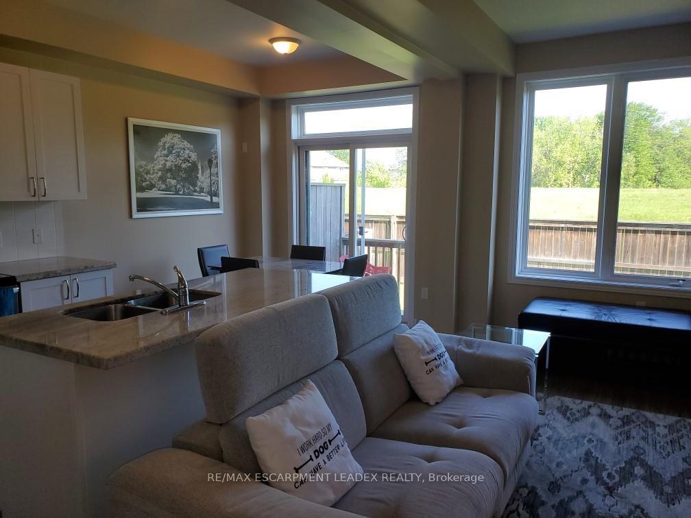 Photo 10 of Unit 11, 90 Raymond Road, Hamilton, Ancaster — HOMEH