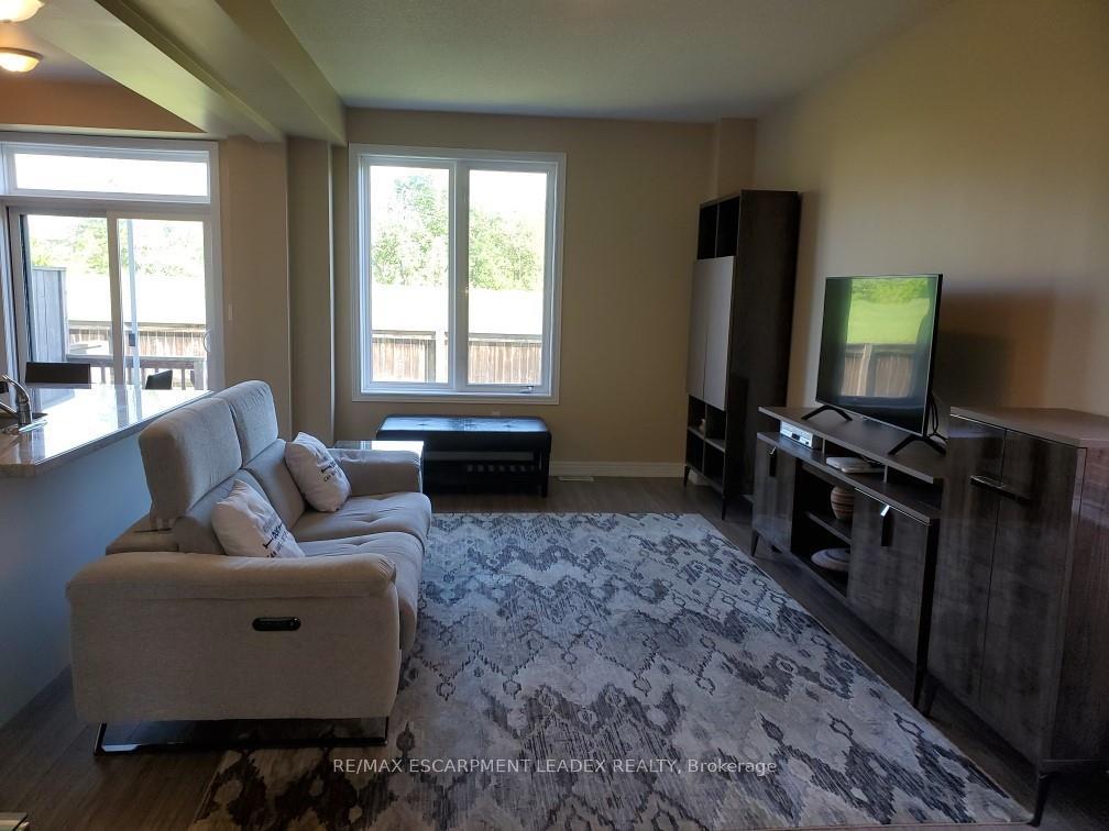 Photo 19 of Unit 11, 90 Raymond Road, Hamilton, Ancaster — HOMEH