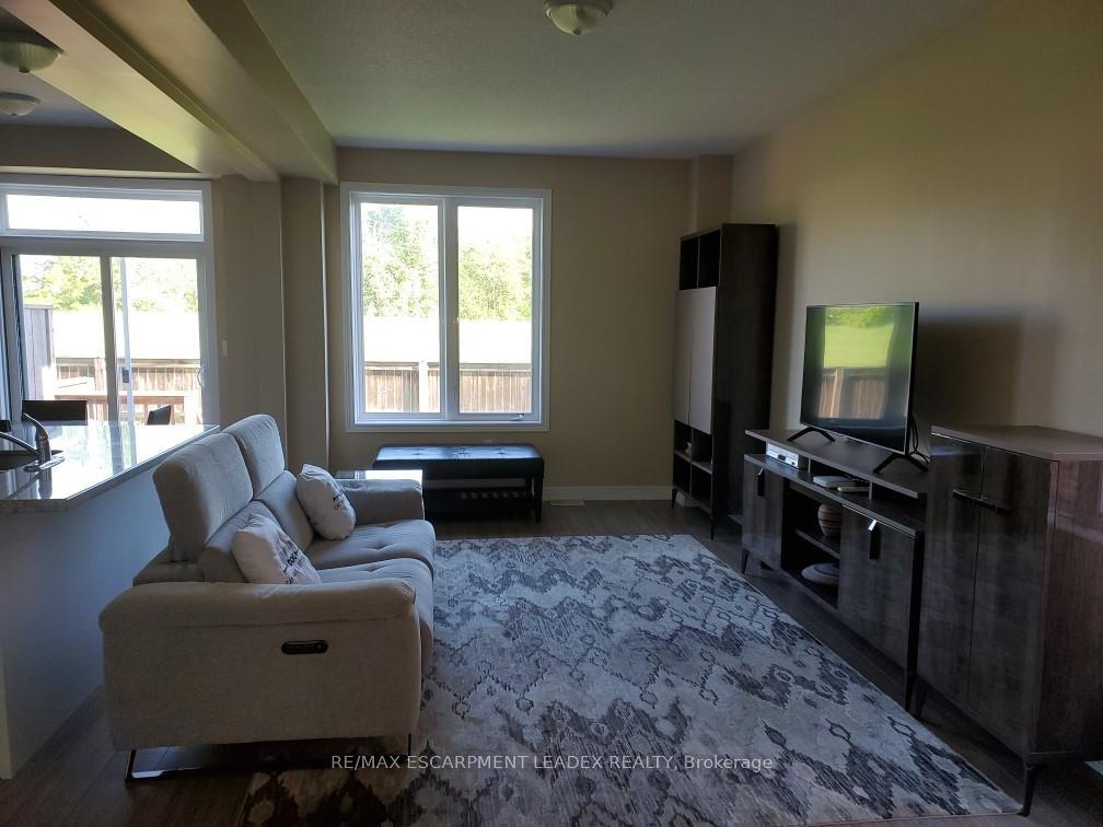 Photo 2 of Unit 11, 90 Raymond Road, Hamilton, Ancaster — HOMEH