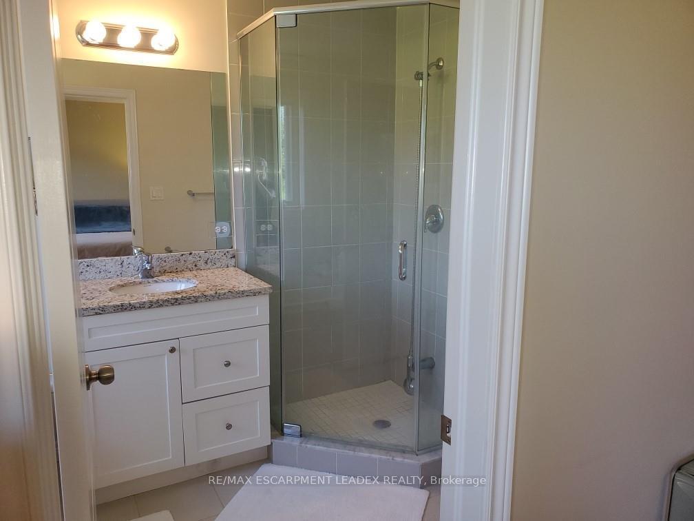 Photo 6 of Unit 11, 90 Raymond Road, Hamilton, Ancaster — HOMEH
