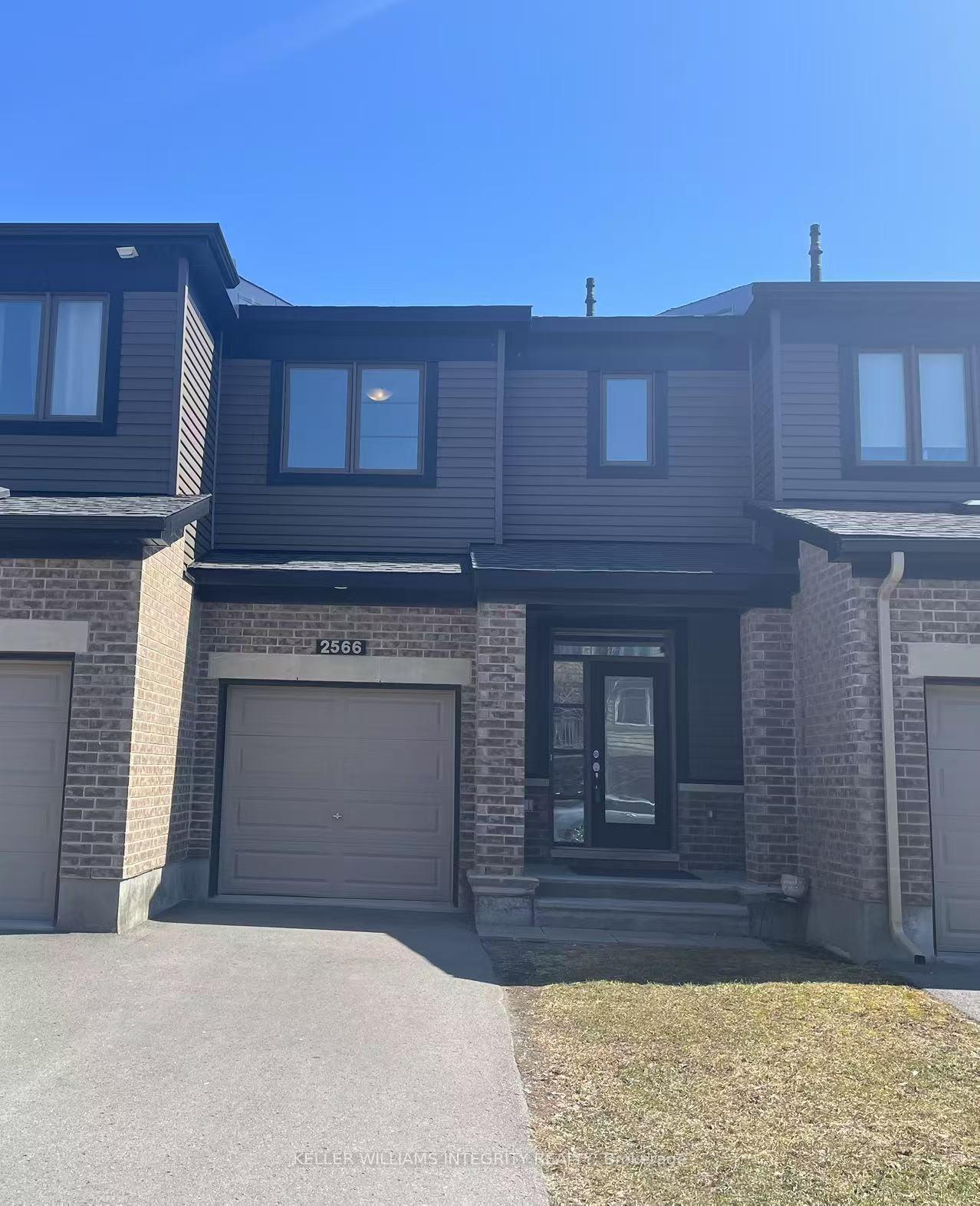 Photo 1 of 2566 Waterlilly Way, Ottawa, Barrhaven - Heritage Park — HOMEH