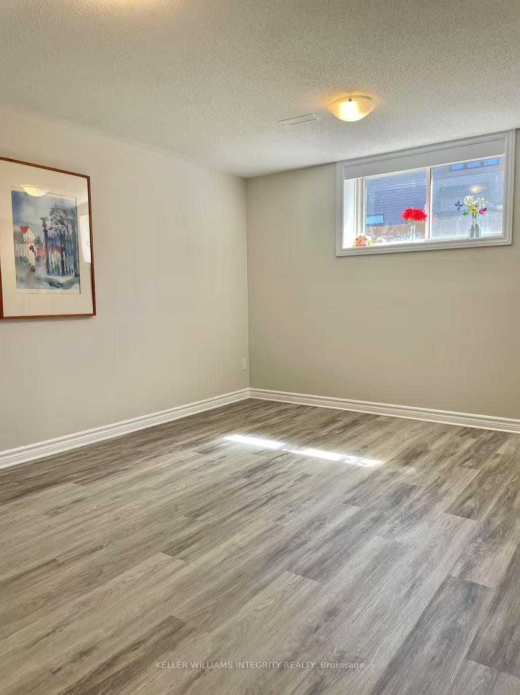 Photo 14 of 2566 Waterlilly Way, Ottawa, Barrhaven - Heritage Park — HOMEH