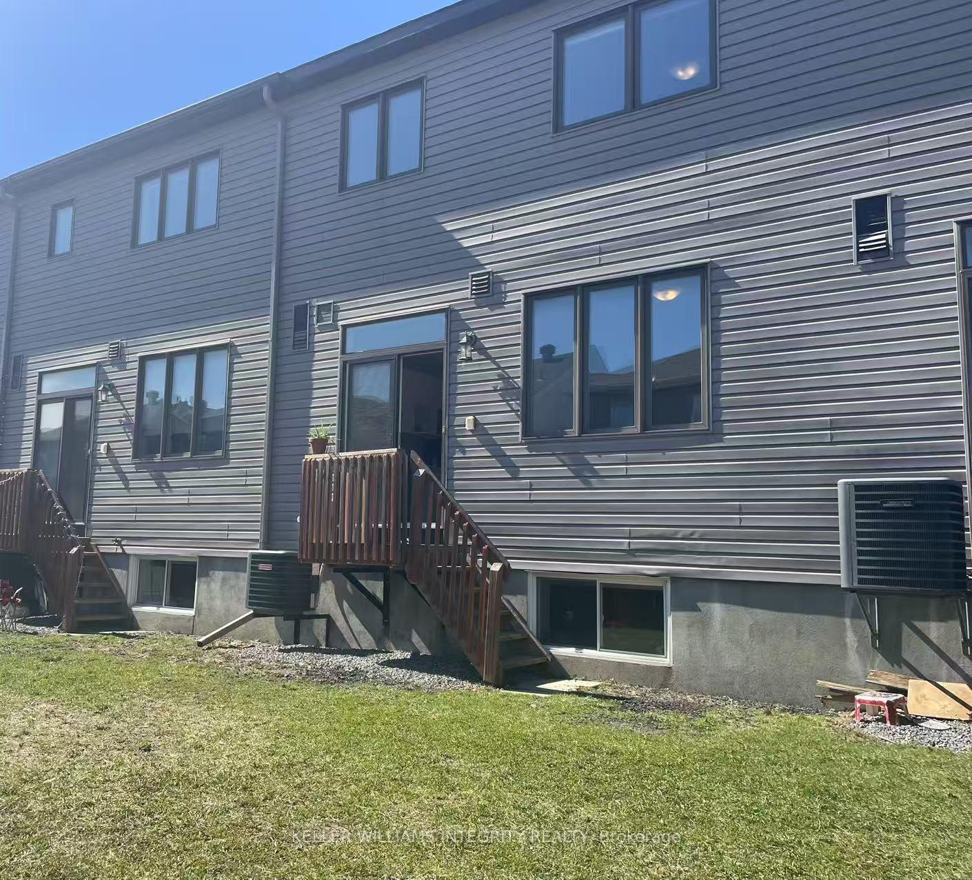 Photo 20 of 2566 Waterlilly Way, Ottawa, Barrhaven - Heritage Park — HOMEH