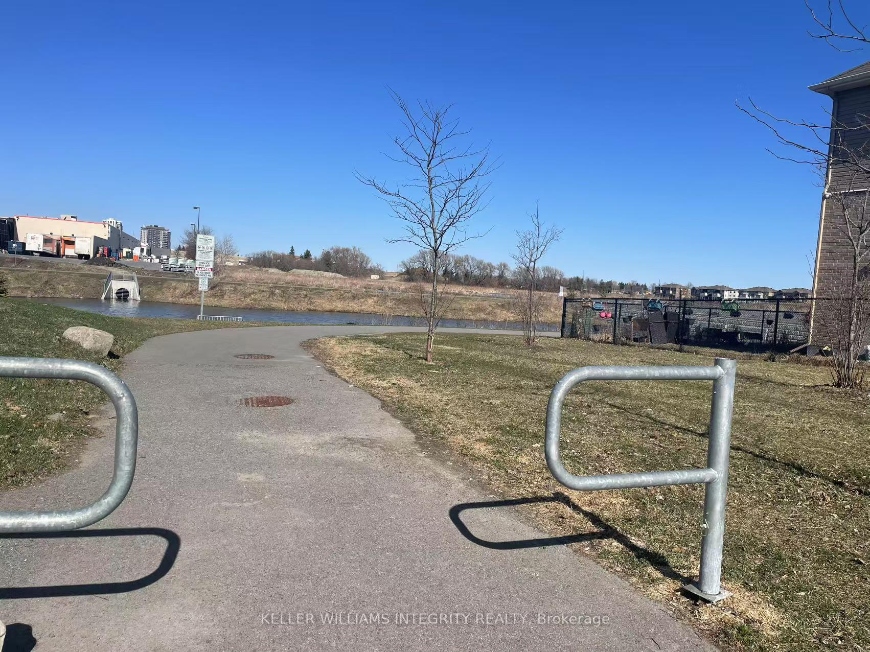 Photo 22 of 2566 Waterlilly Way, Ottawa, Barrhaven - Heritage Park — HOMEH