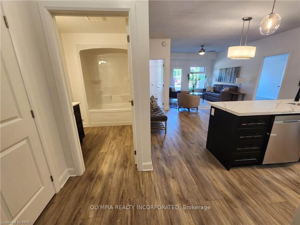 Photo 19 of Unit B407, 5629 Swayze Drive, Niagara Falls, Church's Lane — HOMEH