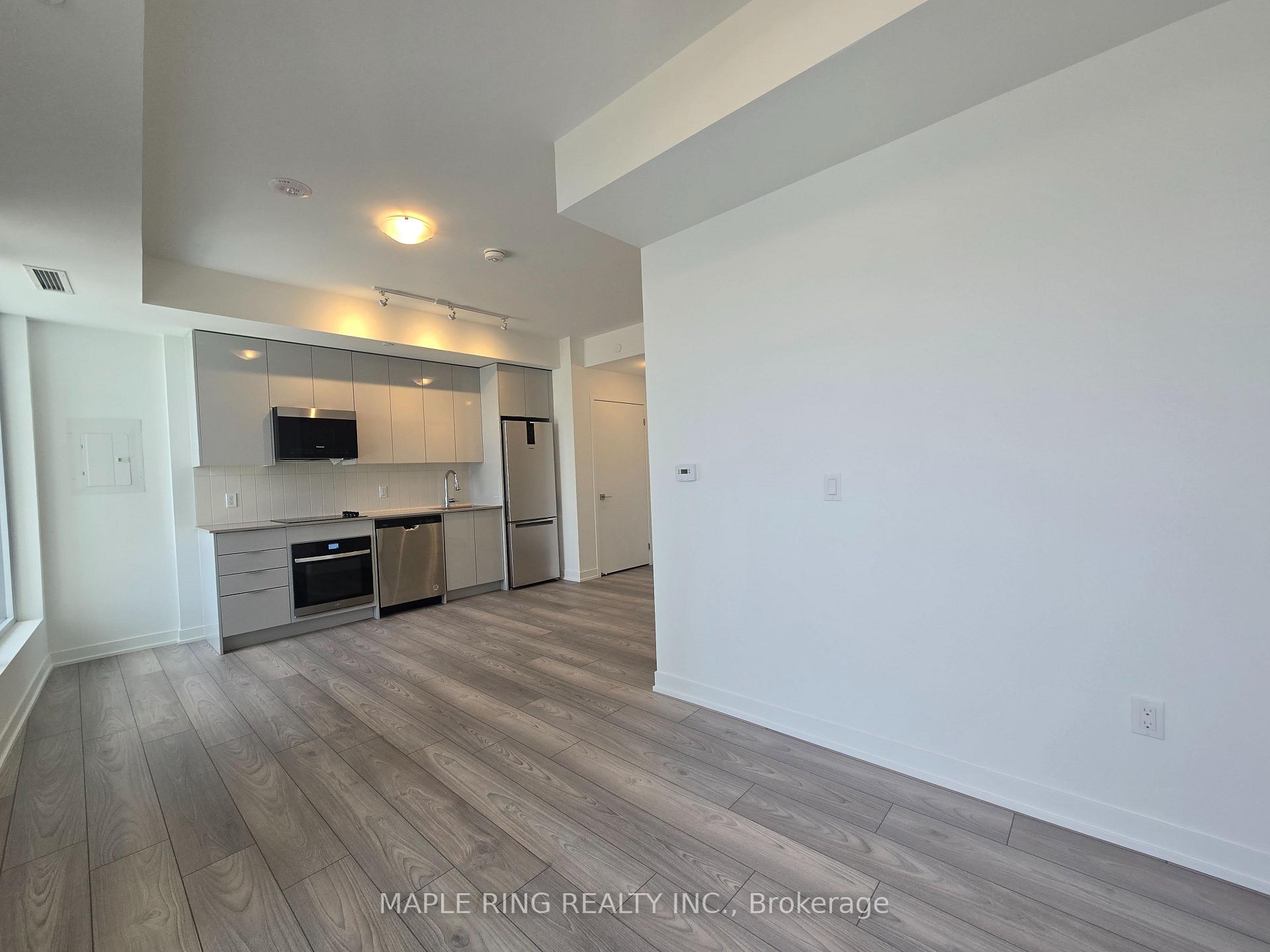 Photo 3 of Unit 1404, 474 Caldari Road, Vaughan, Concord — HOMEH