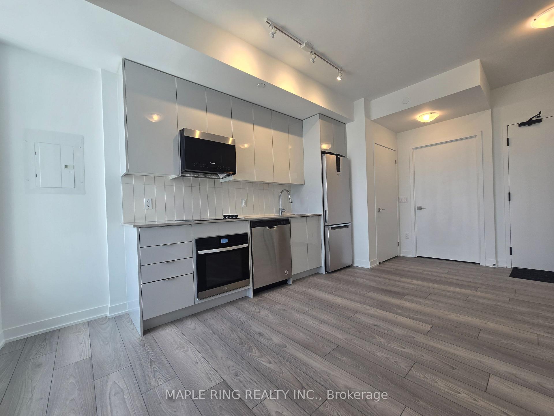 Photo 2 of Unit 1404, 474 Caldari Road, Vaughan, Concord — HOMEH