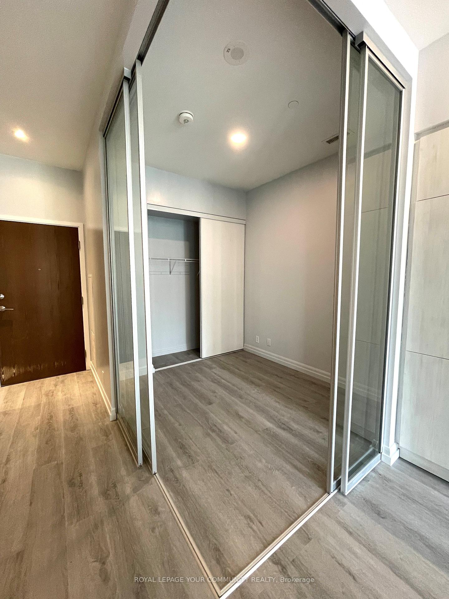 Photo 2 of Unit 203, 7890 Jane Street, Vaughan, Concord — HOMEH