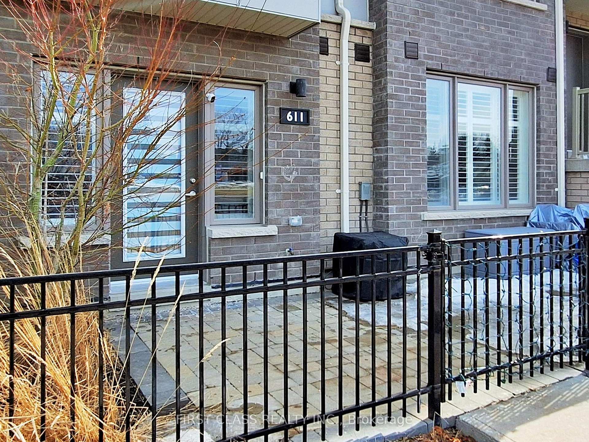 Photo 10 of Unit 611, 1525 Kingston Road, Pickering, Town Centre — HOMEH