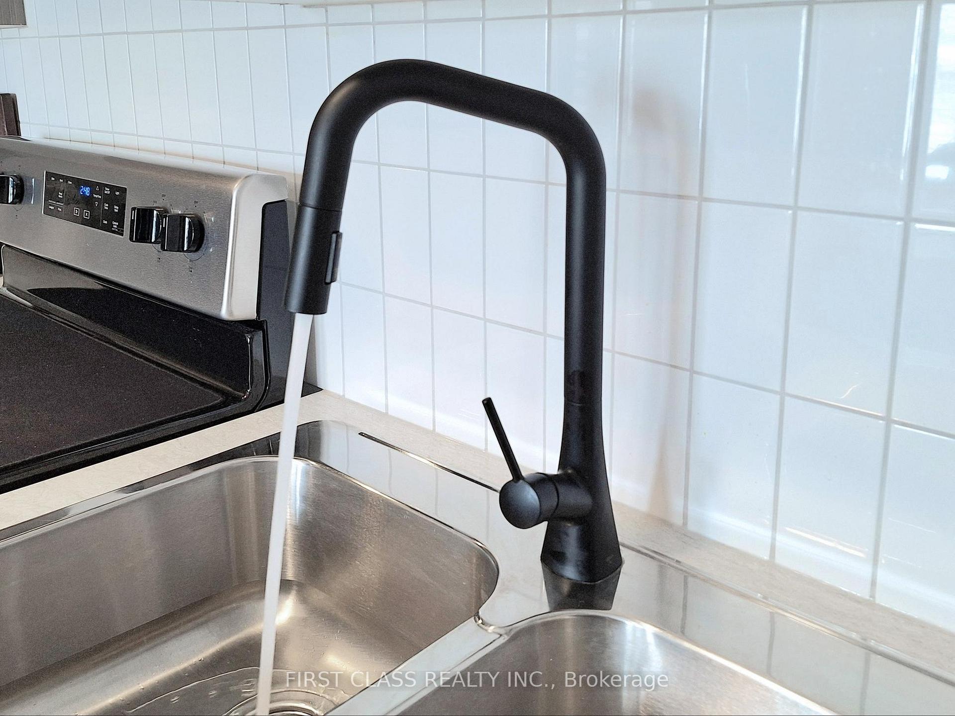 Photo 28 of Unit 611, 1525 Kingston Road, Pickering, Town Centre — HOMEH