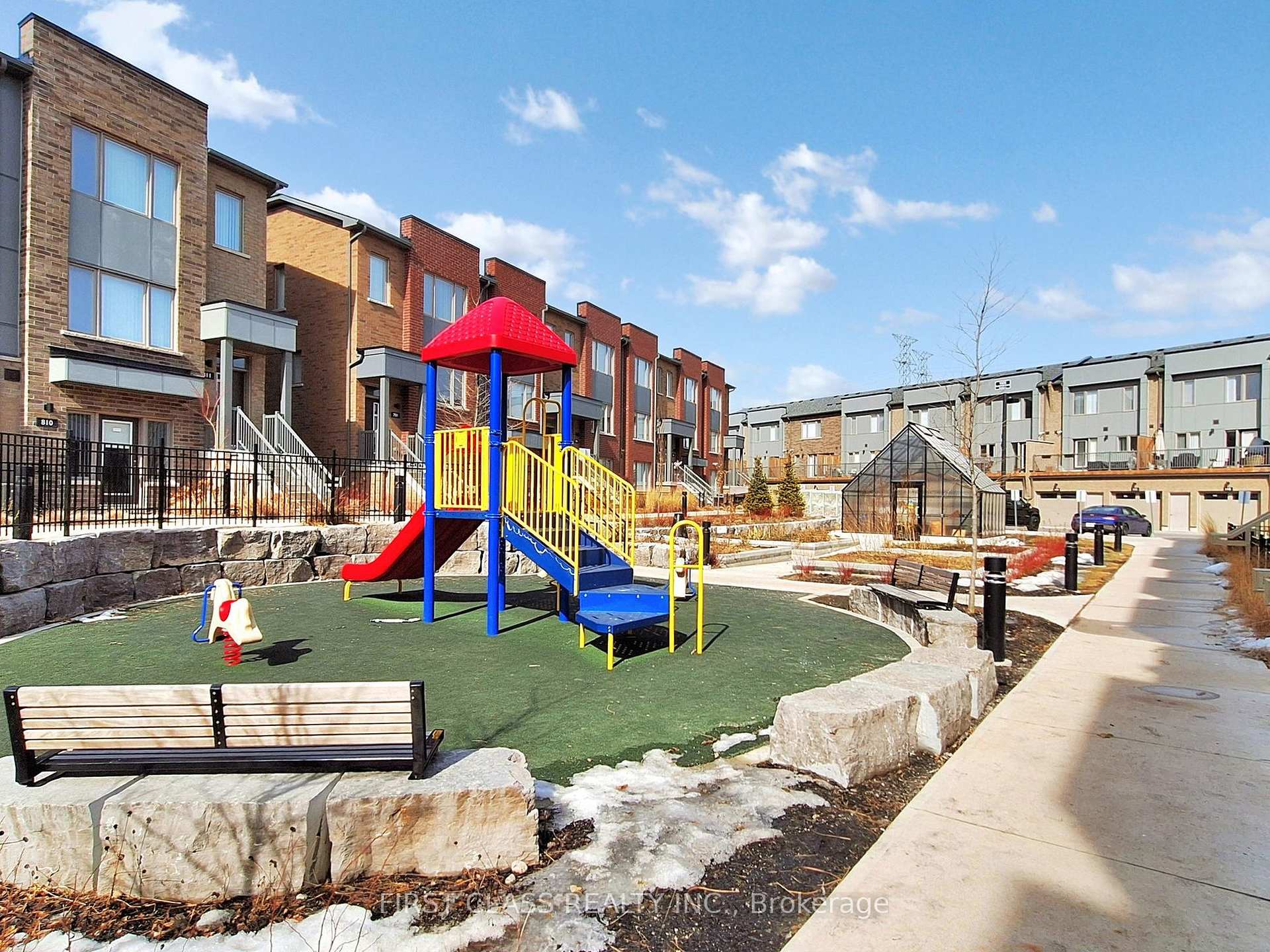 Photo 37 of Unit 611, 1525 Kingston Road, Pickering, Town Centre — HOMEH