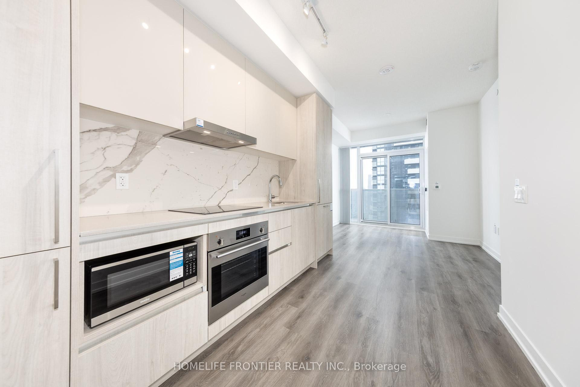 Photo 4 of Unit 4315, 225 Commerce Street, Vaughan, Vaughan Corporate Centre — HOMEH