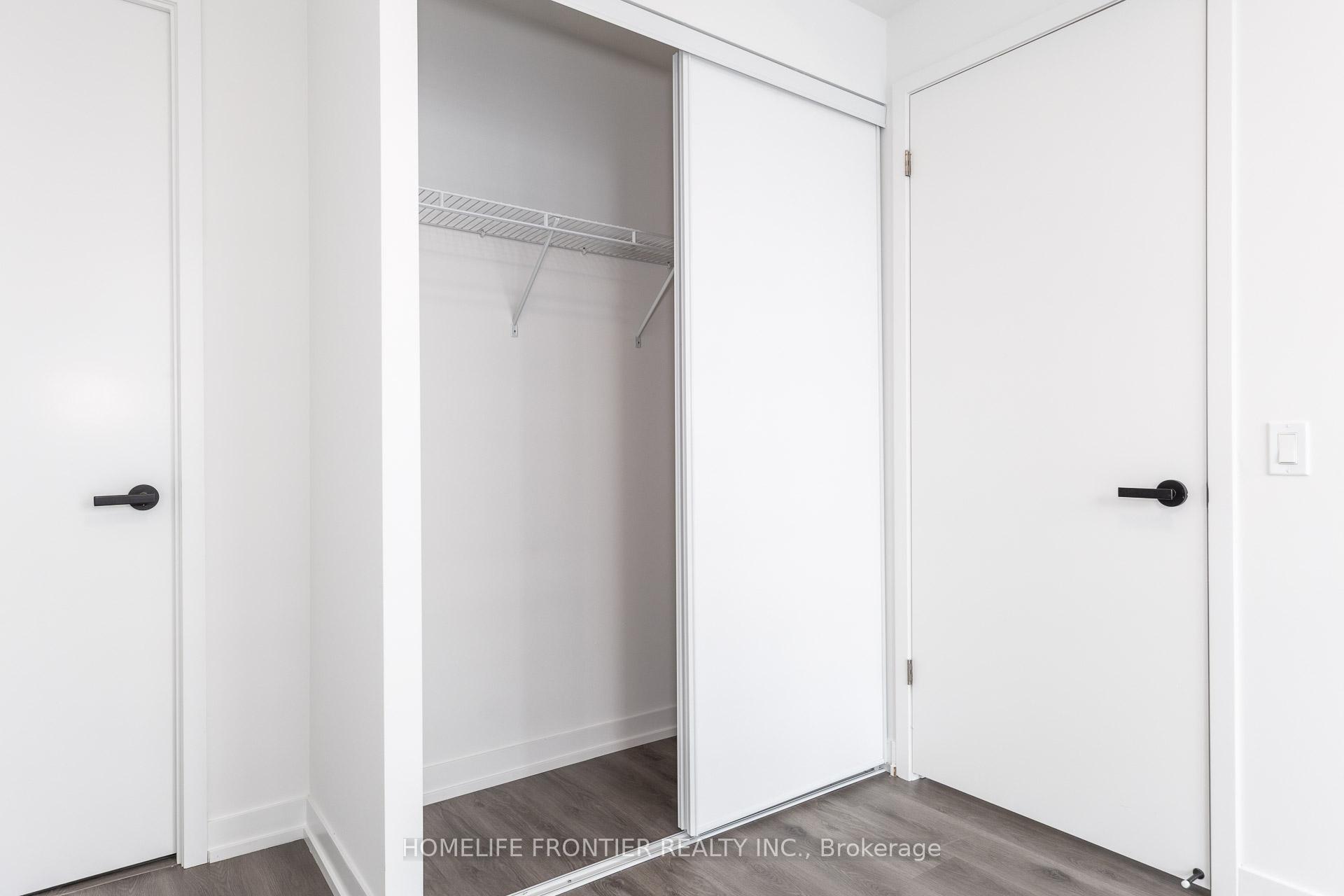 Photo 11 of Unit 4315, 225 Commerce Street, Vaughan, Vaughan Corporate Centre — HOMEH
