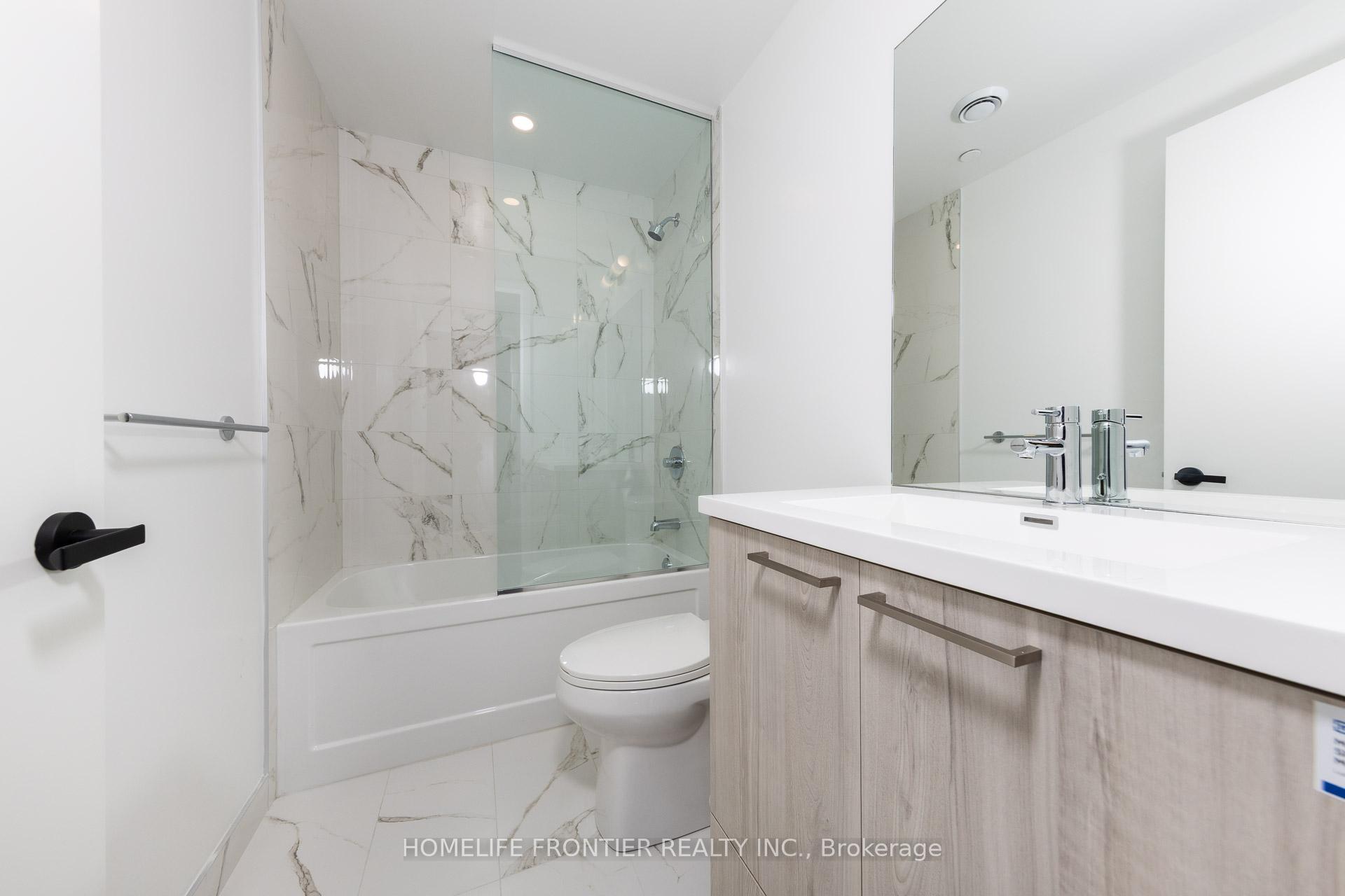 Photo 14 of Unit 4315, 225 Commerce Street, Vaughan, Vaughan Corporate Centre — HOMEH