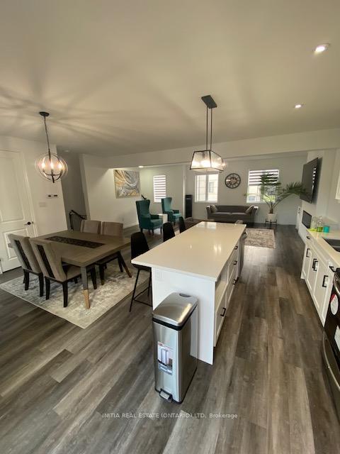Photo 4 of Unit 61, 435 Callaway Road, London, North R — HOMEH