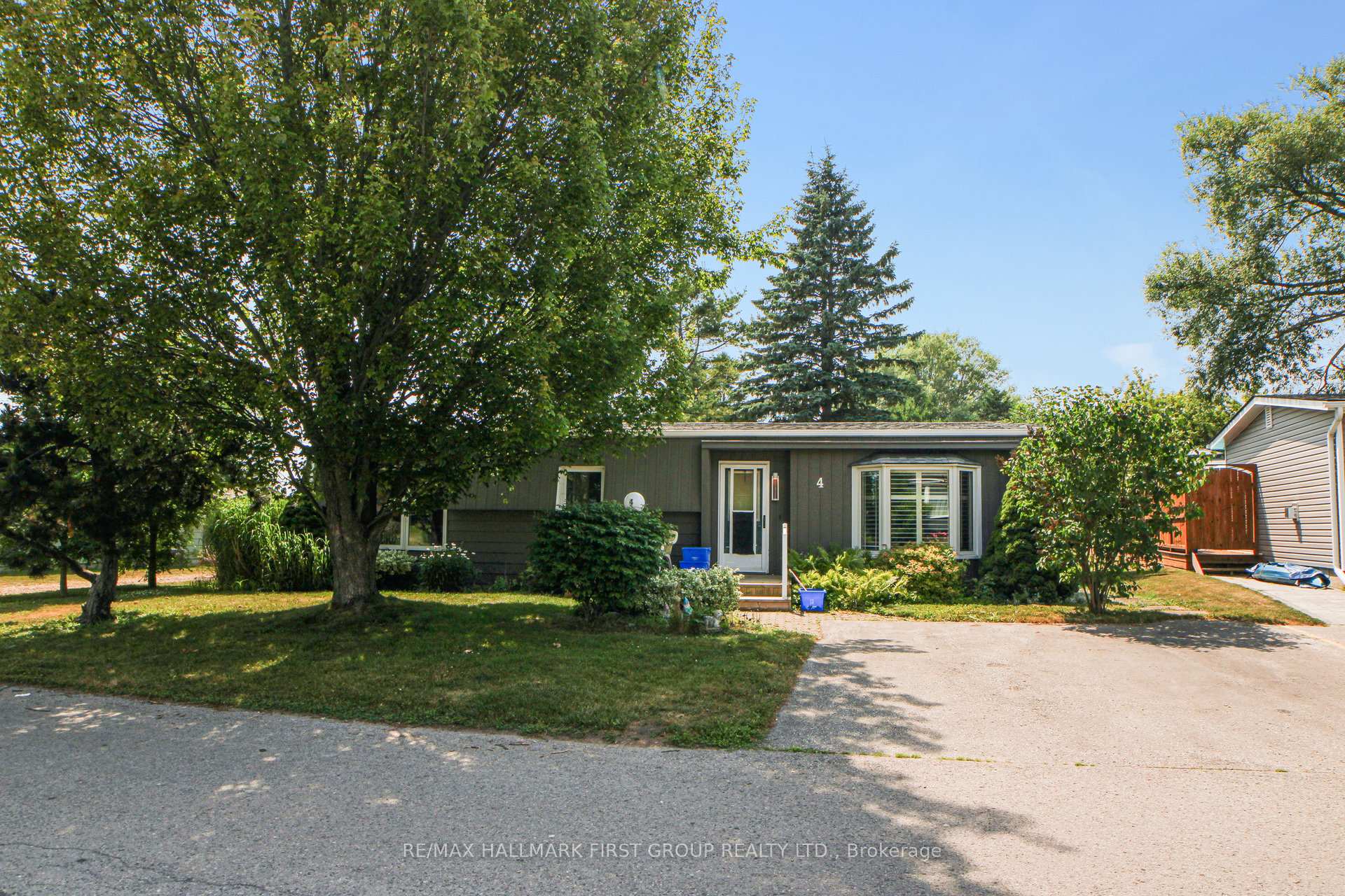 Photo 3 of 4 Kawartha Road, Clarington, Newcastle — HOMEH