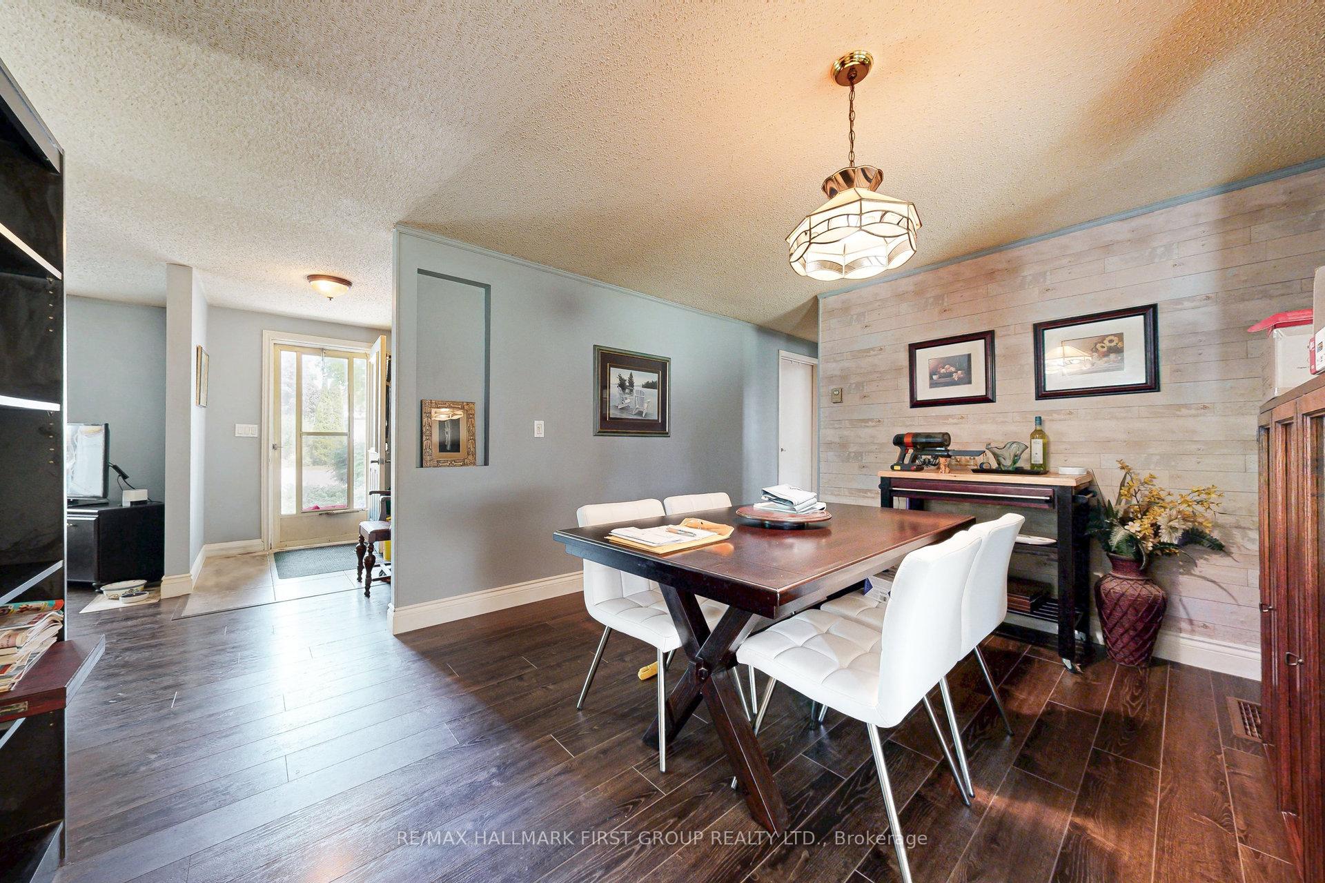 Photo 5 of 4 Kawartha Road, Clarington, Newcastle — HOMEH