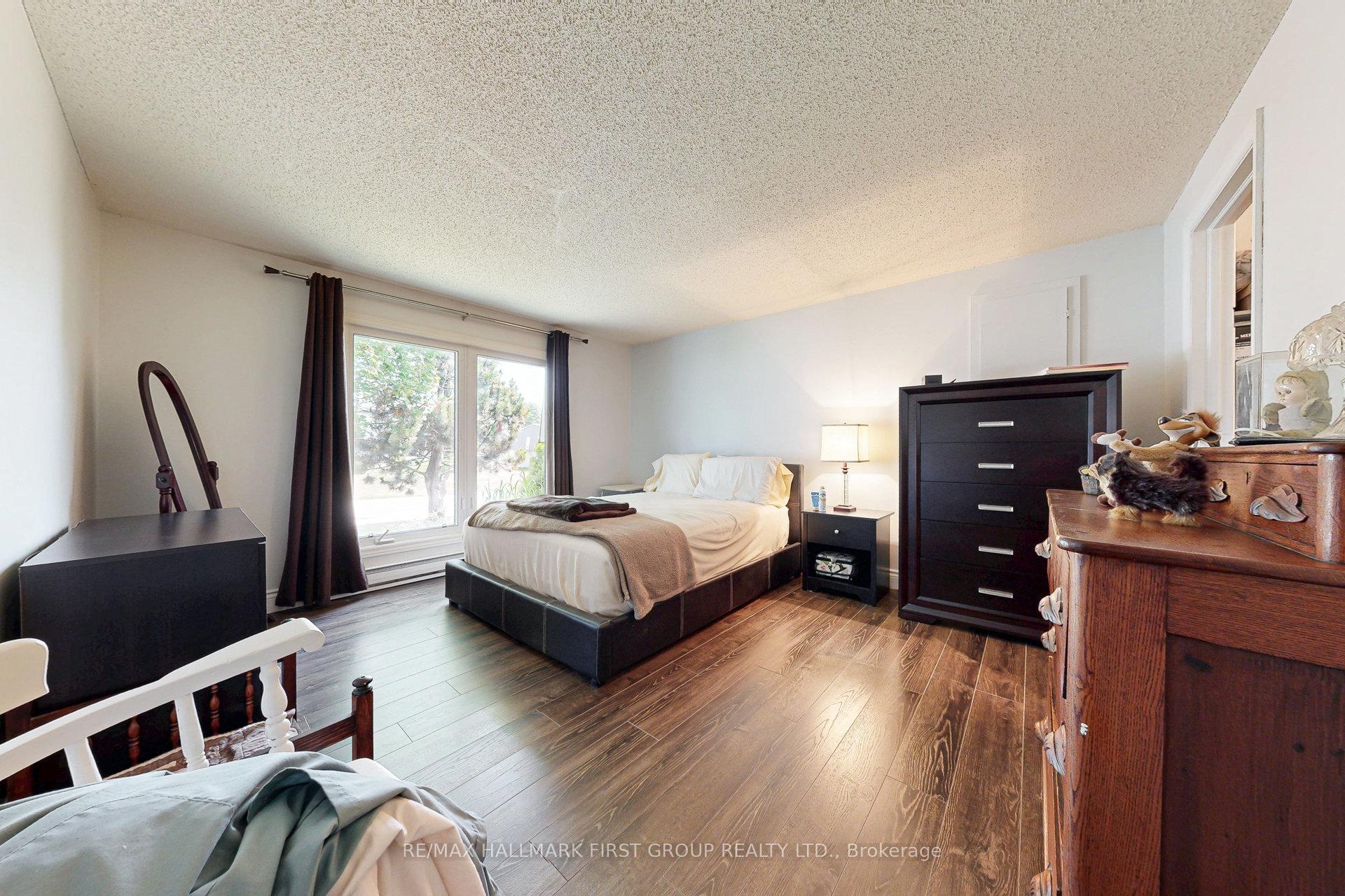 Photo 10 of 4 Kawartha Road, Clarington, Newcastle — HOMEH