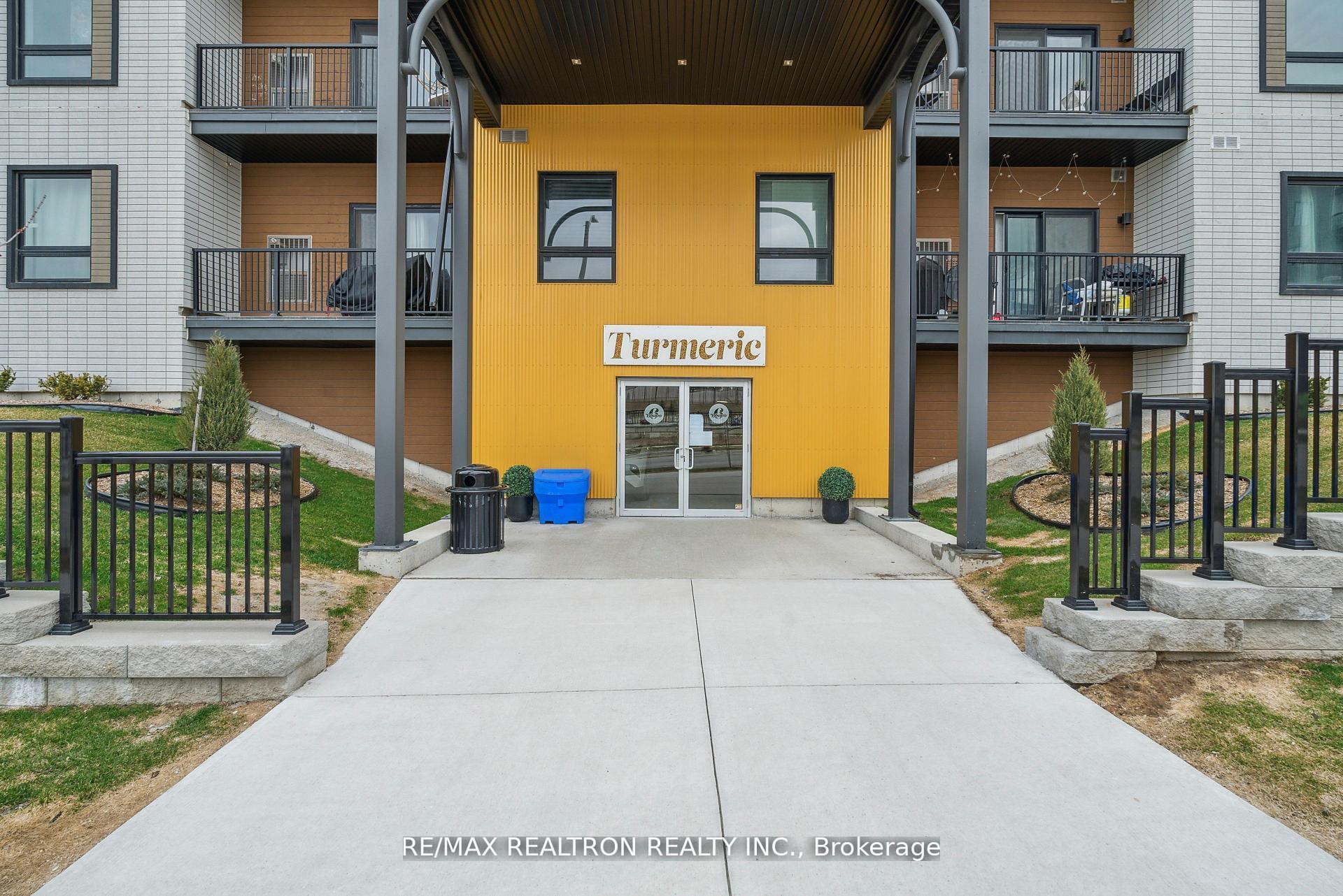 Photo 7 of Unit 307, 8 Culinary Lane, Barrie, Rural Barrie Southeast — HOMEH
