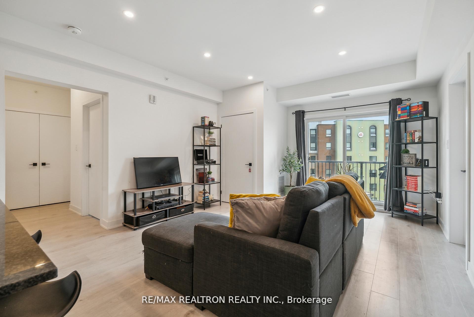 Photo 18 of Unit 307, 8 Culinary Lane, Barrie, Rural Barrie Southeast — HOMEH