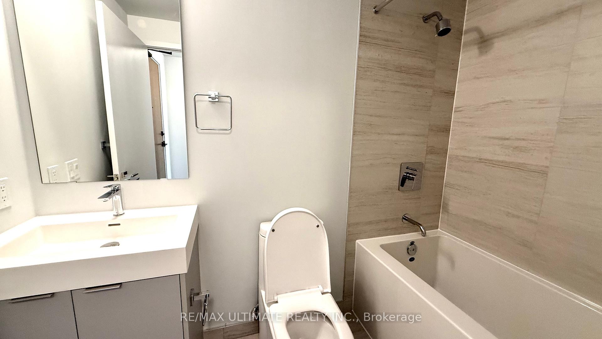 Photo 28 of Unit 704, 2920 Highway 7 Road, Vaughan, Concord — HOMEH
