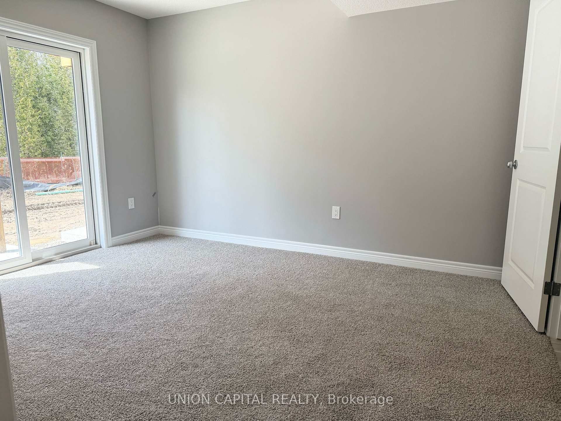 Photo 24 of 61 Arabella Drive, Guelph, Kortright East — HOMEH