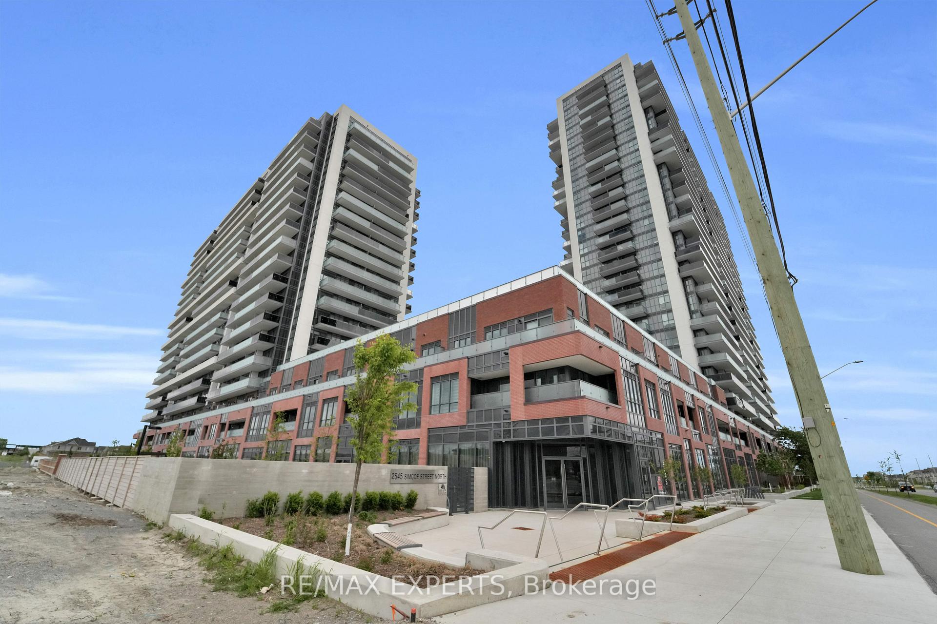 Photo 14 of Unit 611, 2545 Simcoe Street N, Oshawa, Windfields — HOMEH
