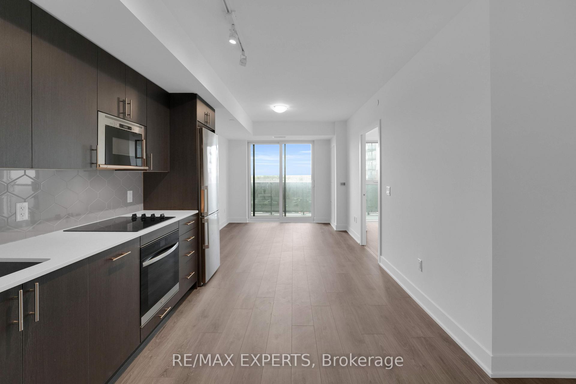 Photo 10 of Unit 611, 2545 Simcoe Street N, Oshawa, Windfields — HOMEH