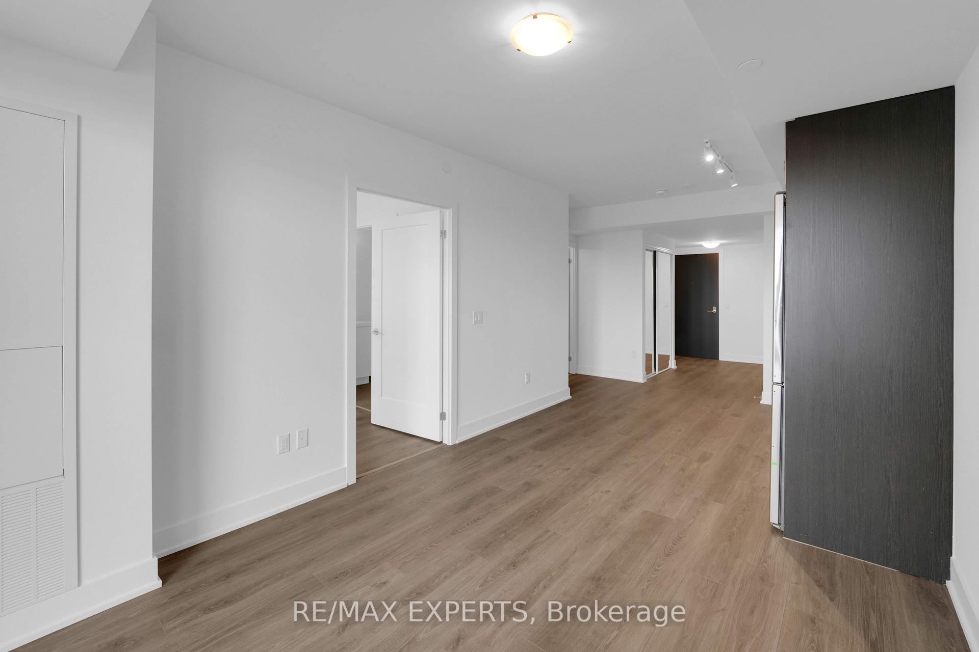 Photo 16 of Unit 611, 2545 Simcoe Street N, Oshawa, Windfields — HOMEH