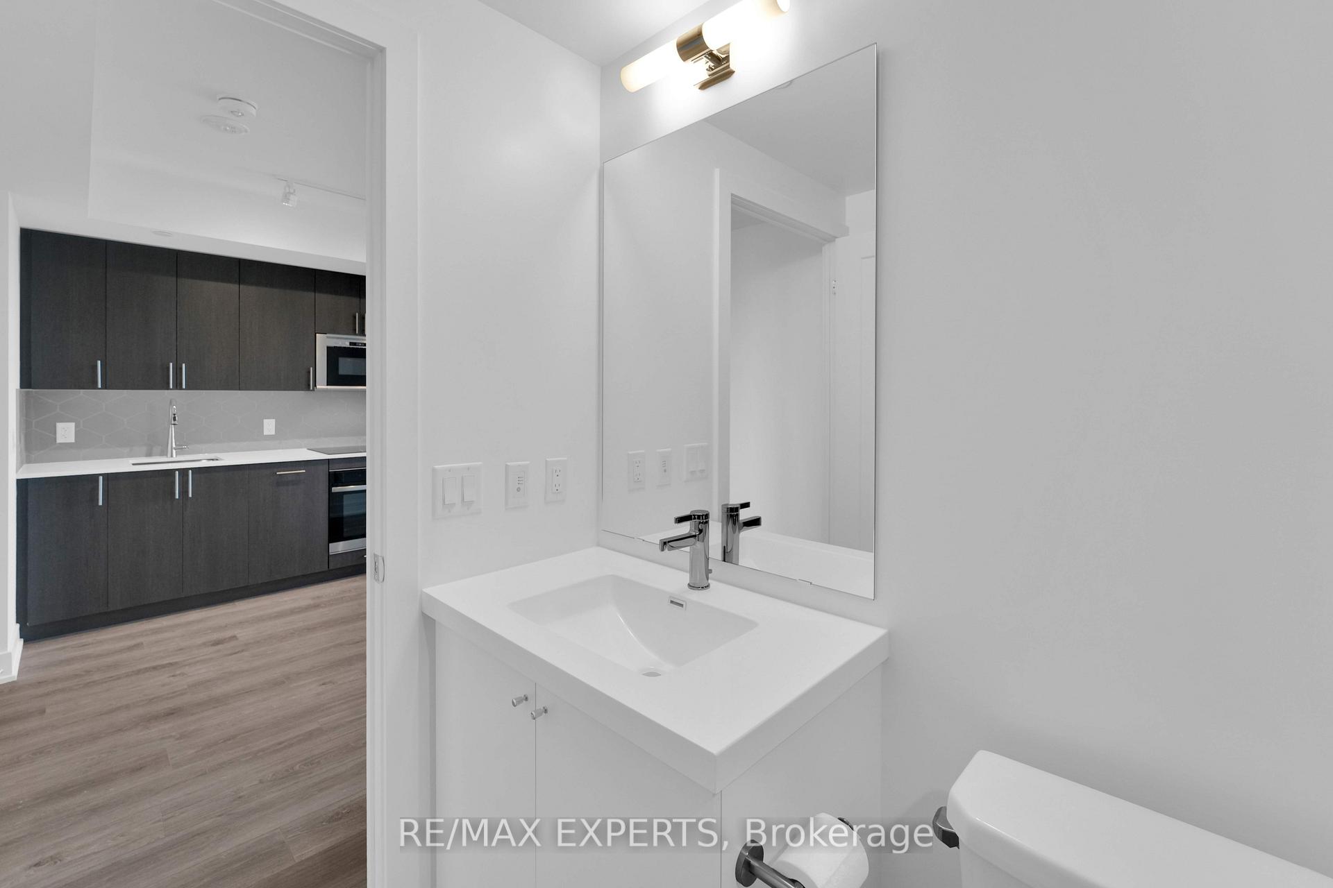 Photo 17 of Unit 611, 2545 Simcoe Street N, Oshawa, Windfields — HOMEH