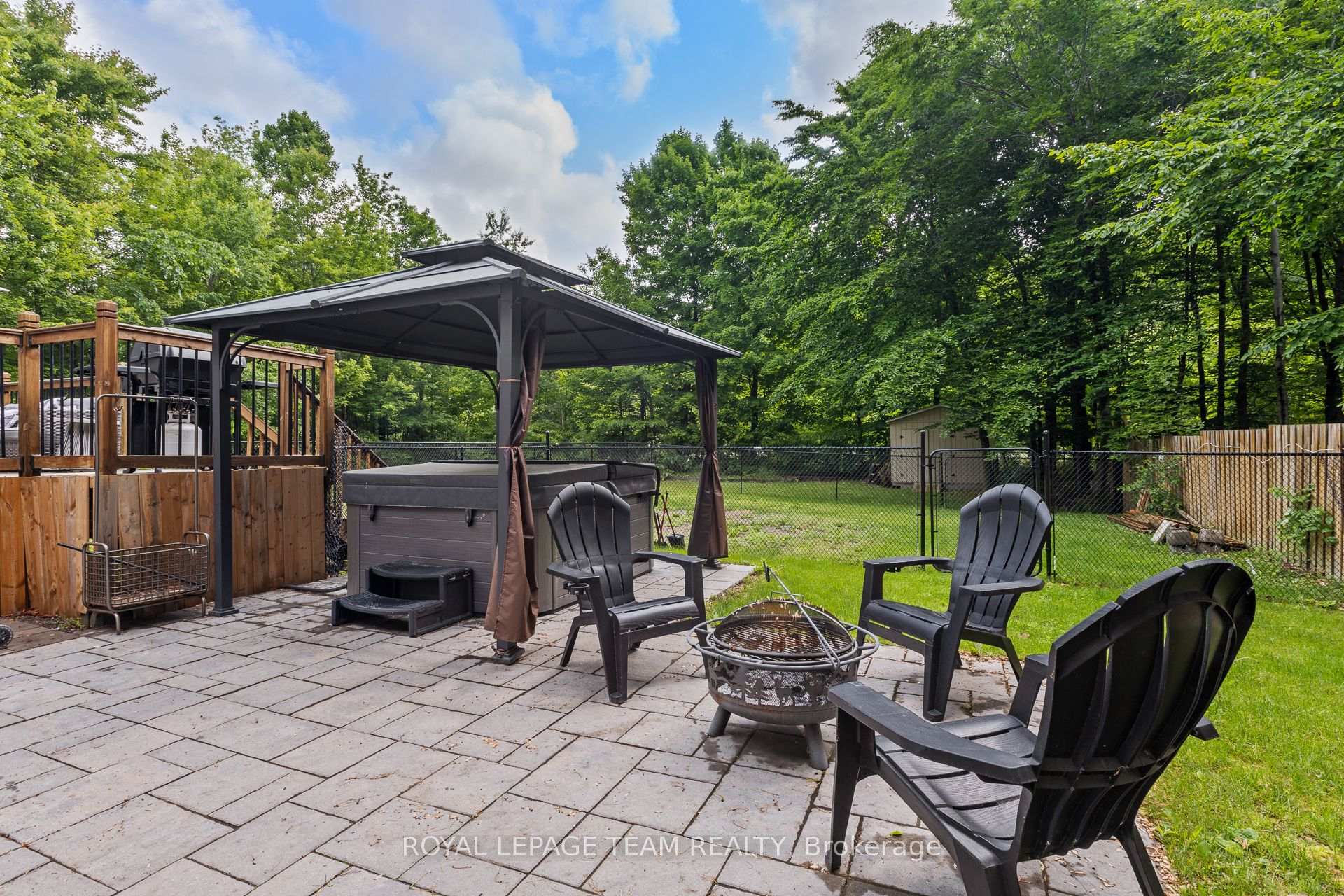 Photo 30 of 3301 Wild Cherry Drive, Ottawa, Osgoode — HOMEH