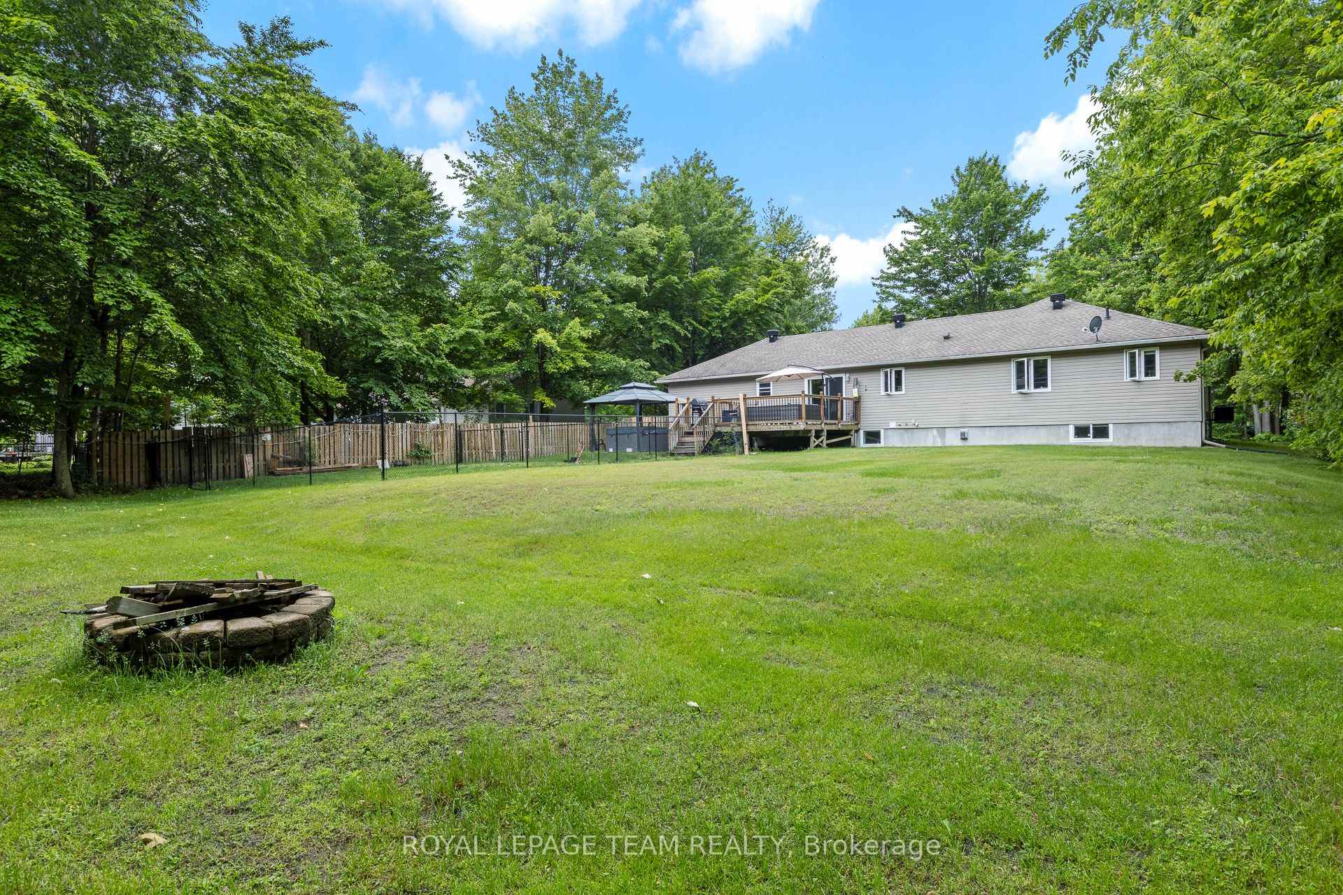 Photo 31 of 3301 Wild Cherry Drive, Ottawa, Osgoode — HOMEH