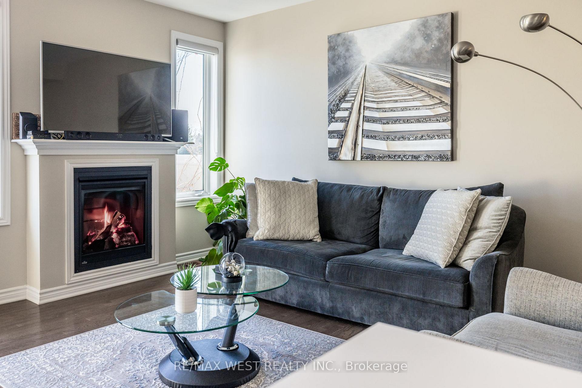 Photo 7 of 633 Via Mattino Way, Ottawa, Barrhaven - Longfields — HOMEH