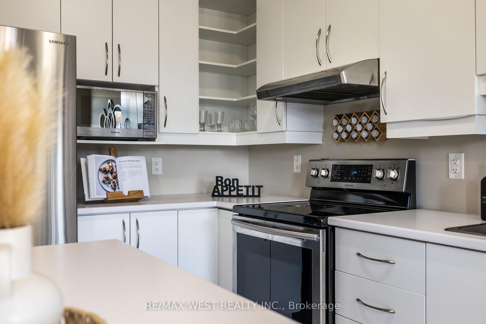 Photo 11 of 633 Via Mattino Way, Ottawa, Barrhaven - Longfields — HOMEH