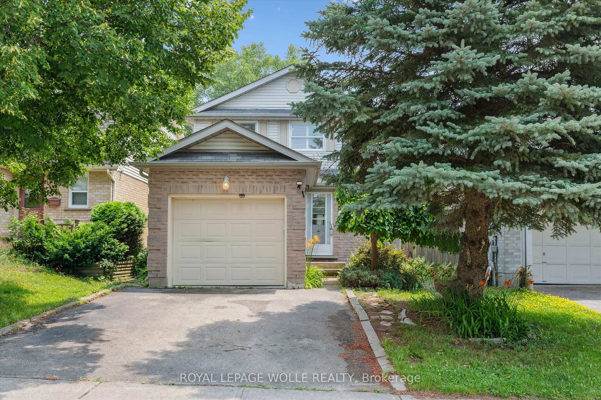 Photo 1 of 40 Rodgers Road, Guelph, Kortright West — HOMEH