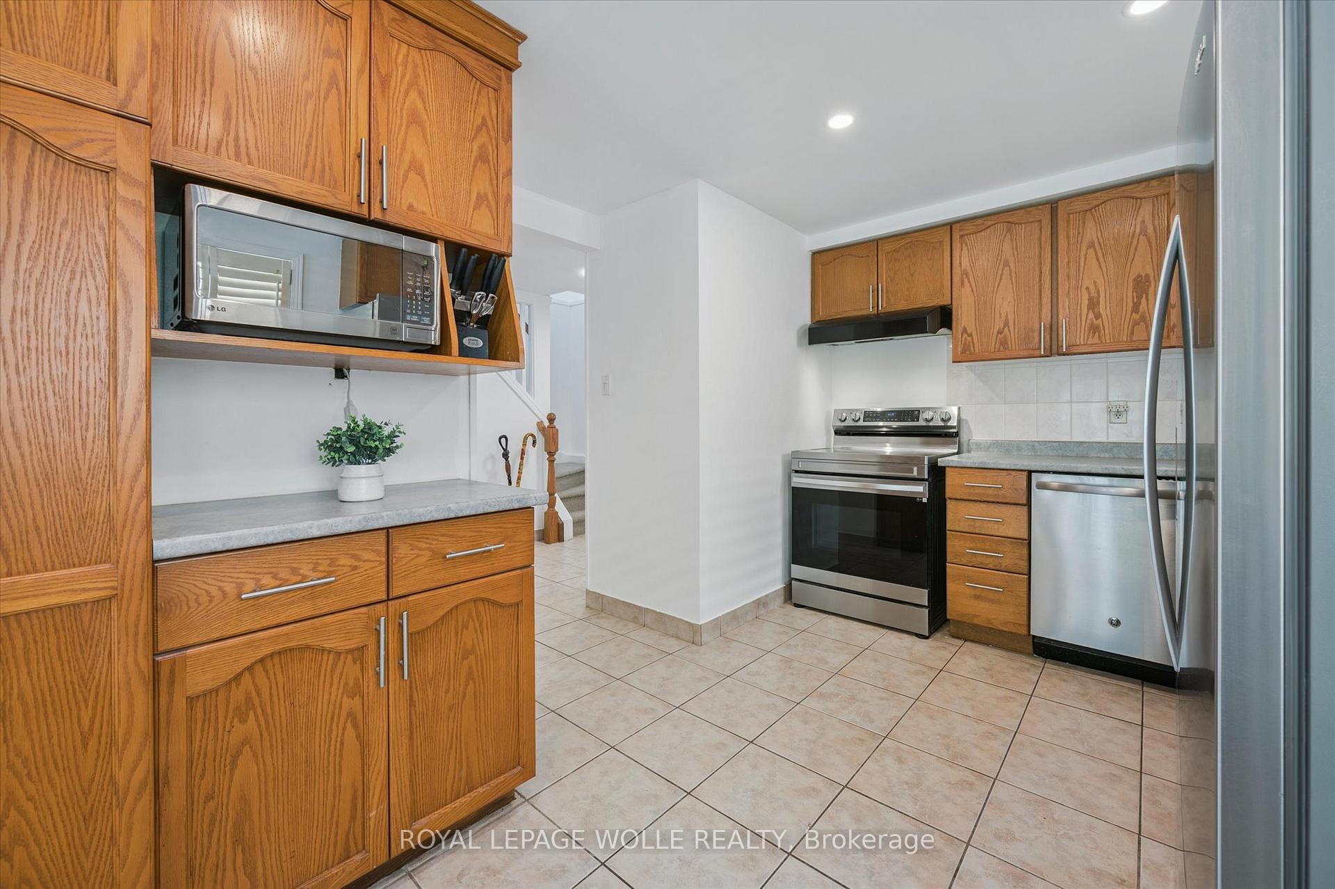 Photo 18 of 40 Rodgers Road, Guelph, Kortright West — HOMEH