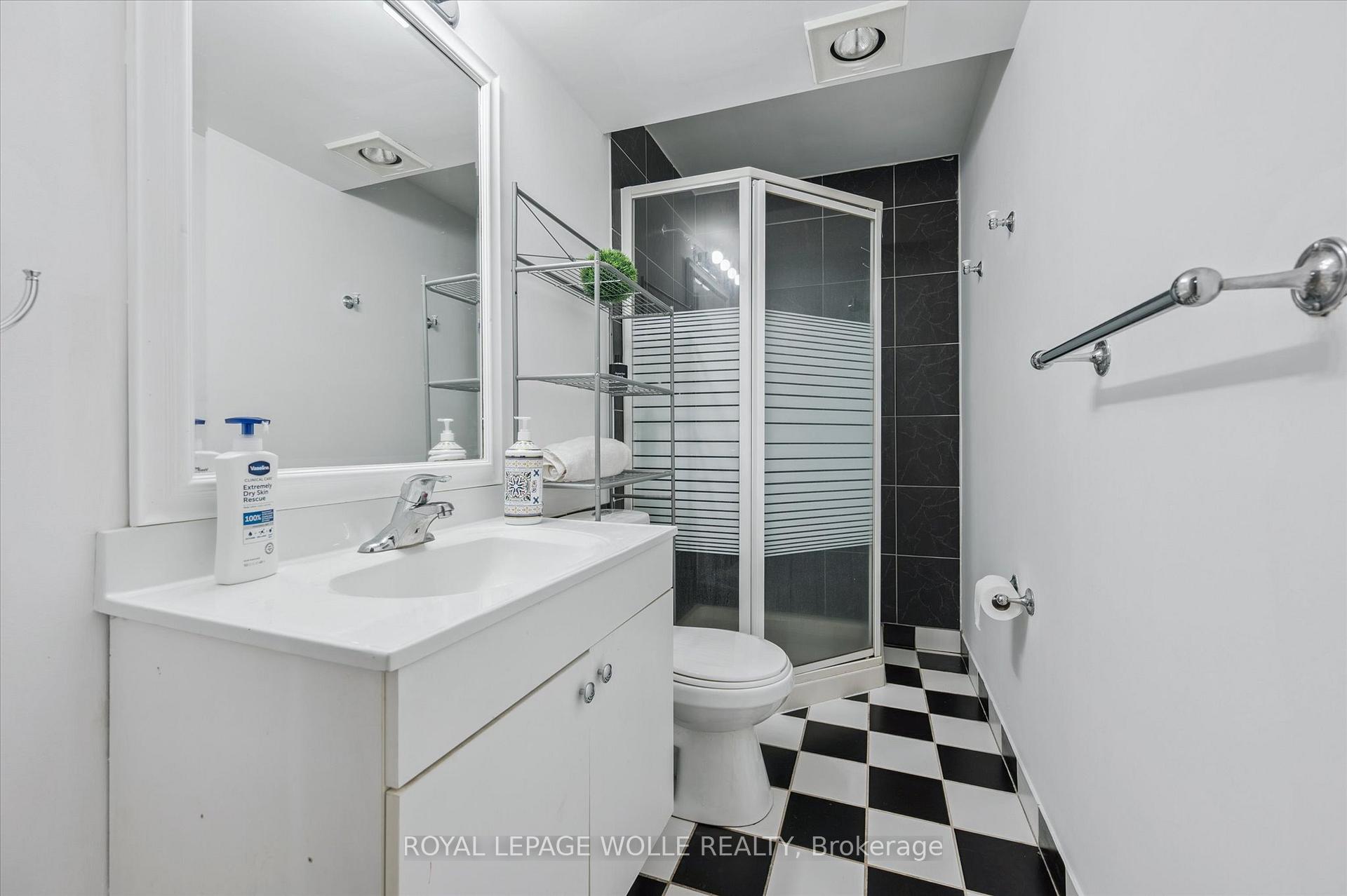 Photo 32 of 40 Rodgers Road, Guelph, Kortright West — HOMEH