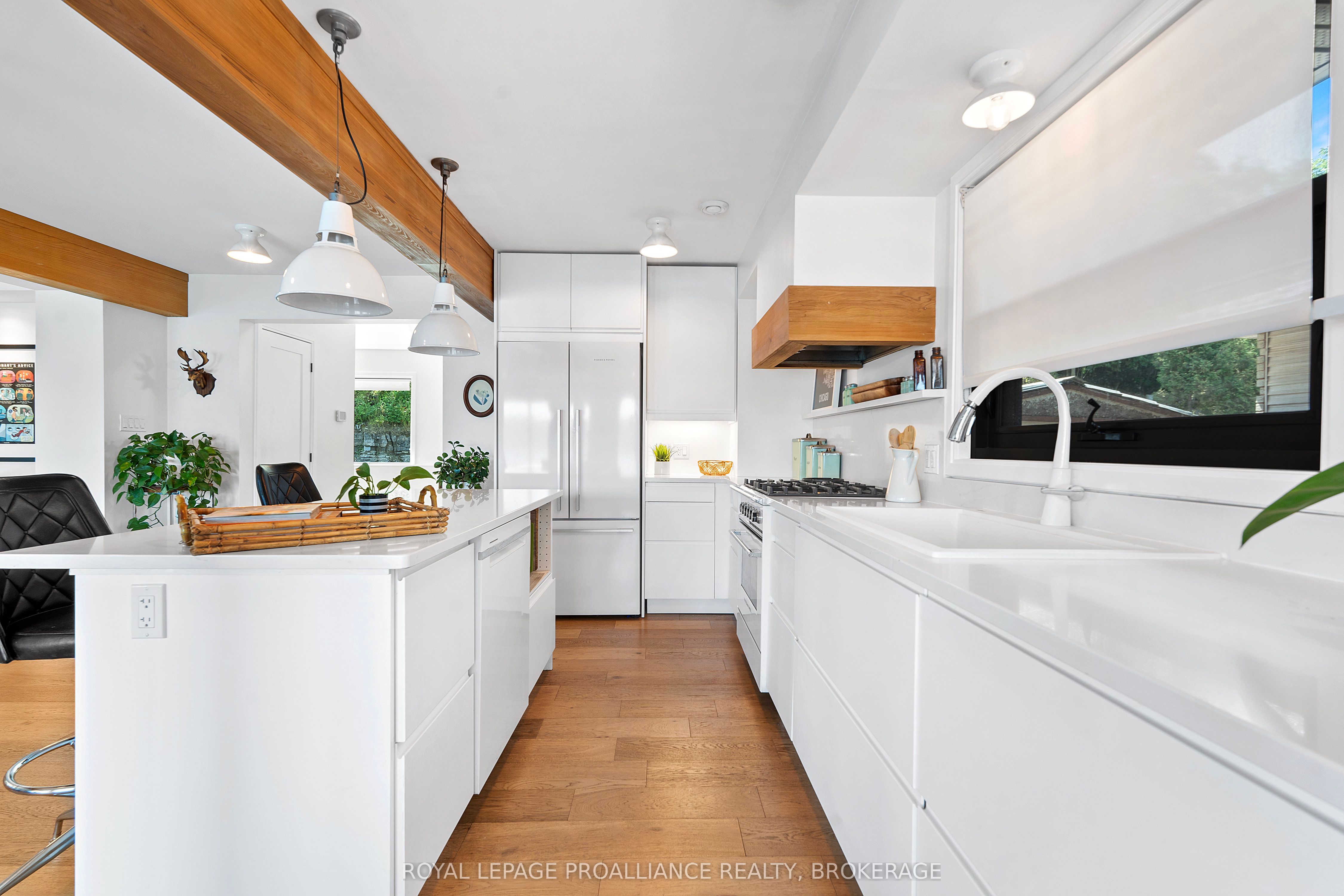Photo 15 of 1111 Heron Lane, Frontenac, Frontenac South — HOMEH