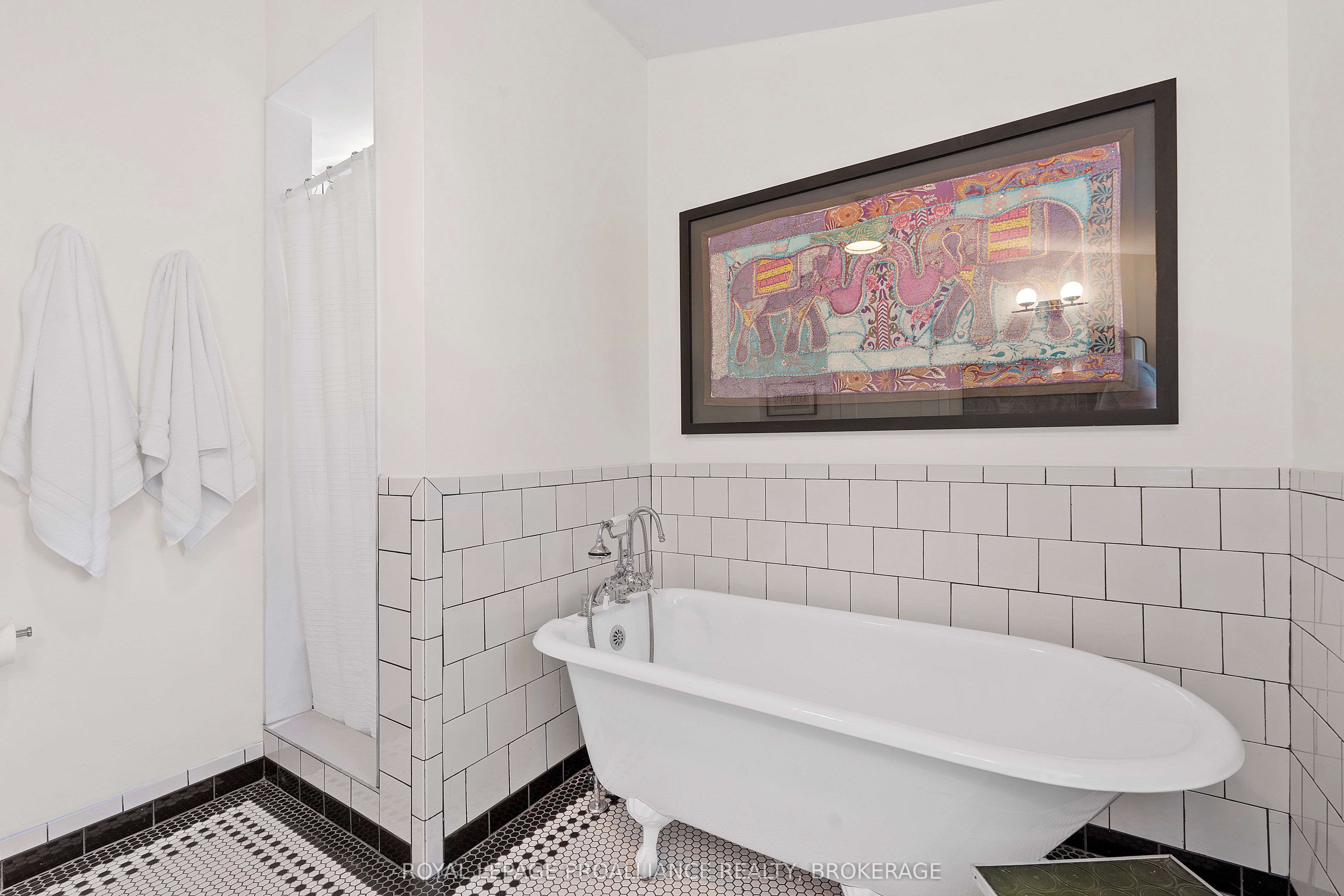 Photo 28 of 1111 Heron Lane, Frontenac, Frontenac South — HOMEH