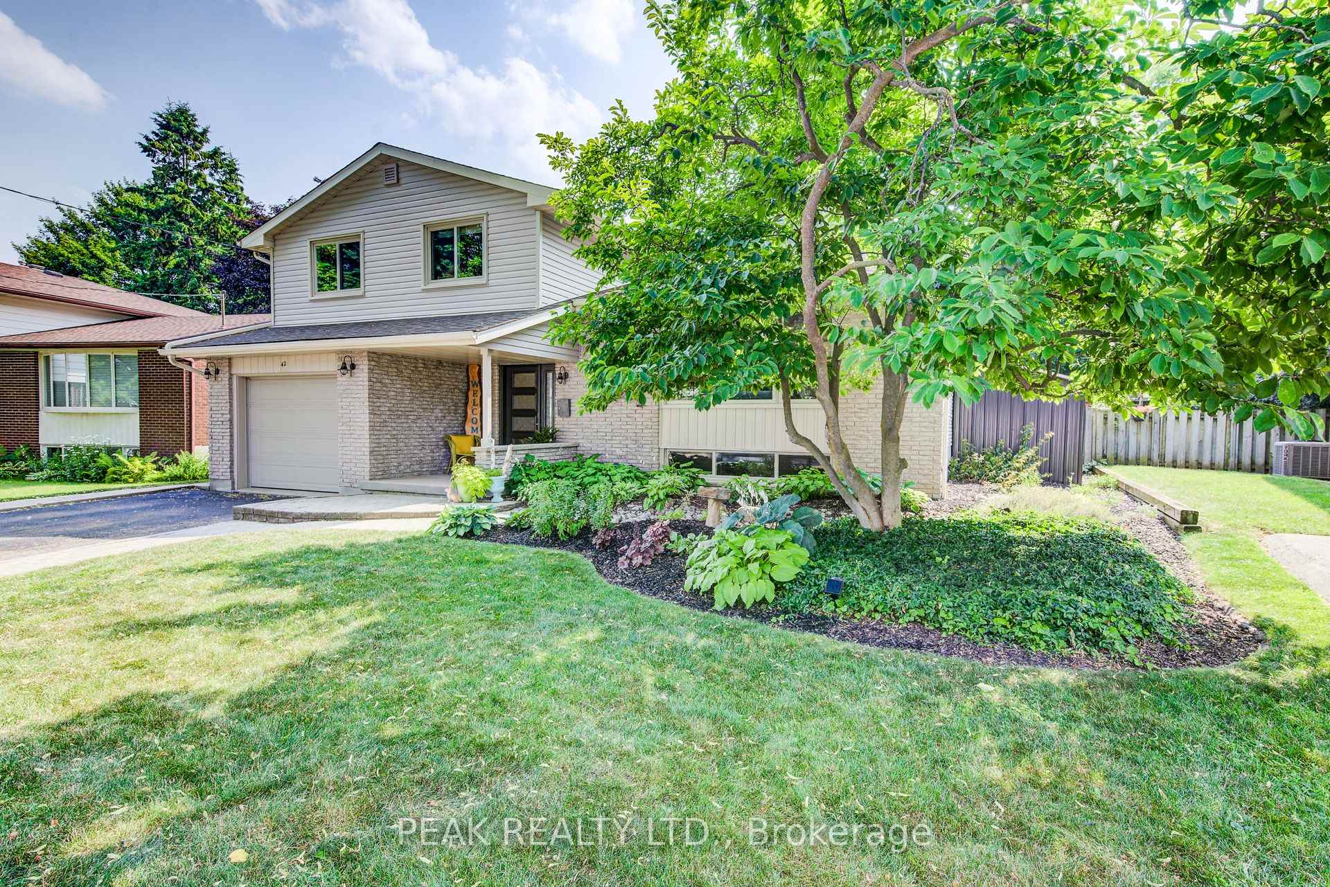 Photo 2 of 42 Windsor Street, Guelph, Riverside Park — HOMEH