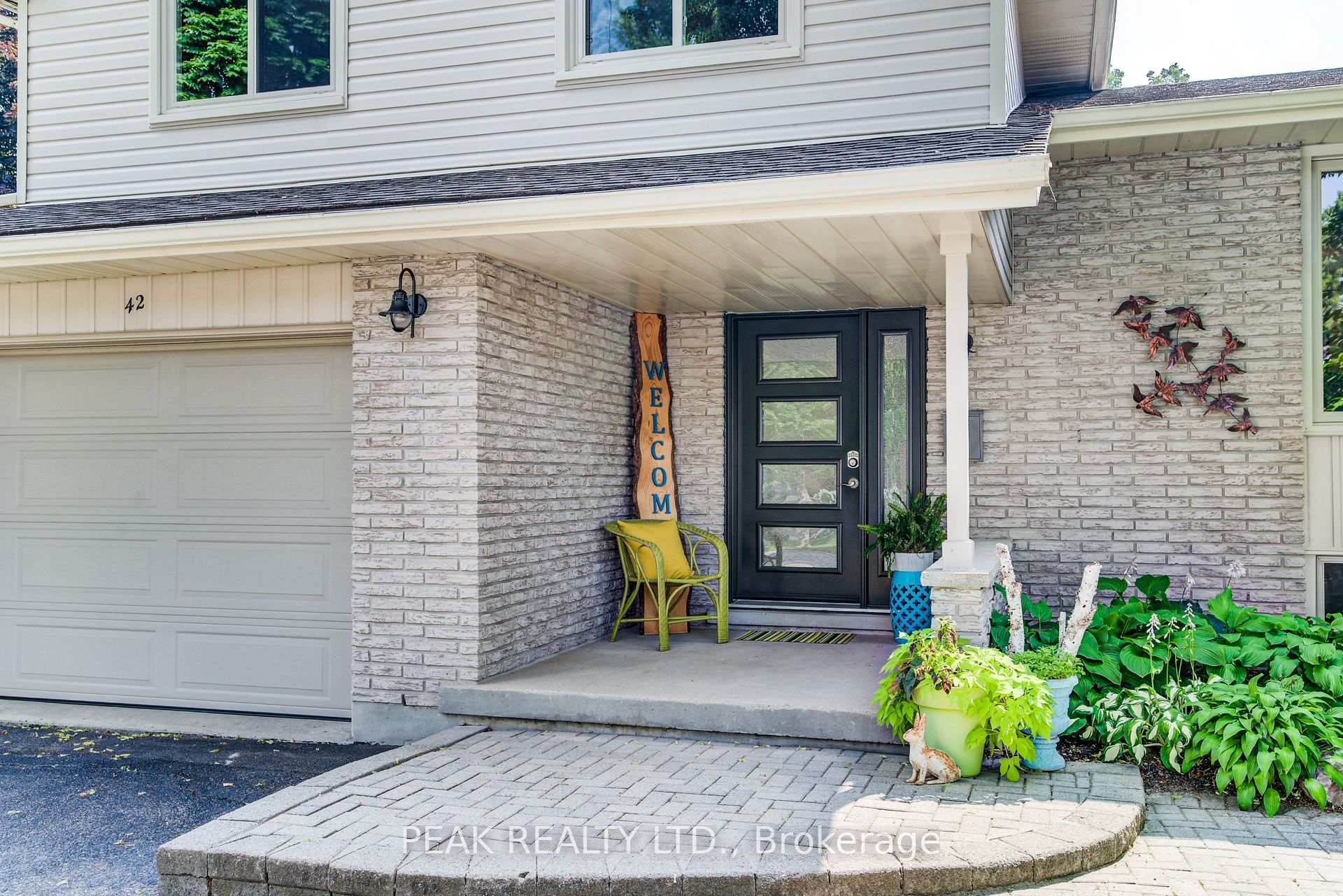 Photo 3 of 42 Windsor Street, Guelph, Riverside Park — HOMEH