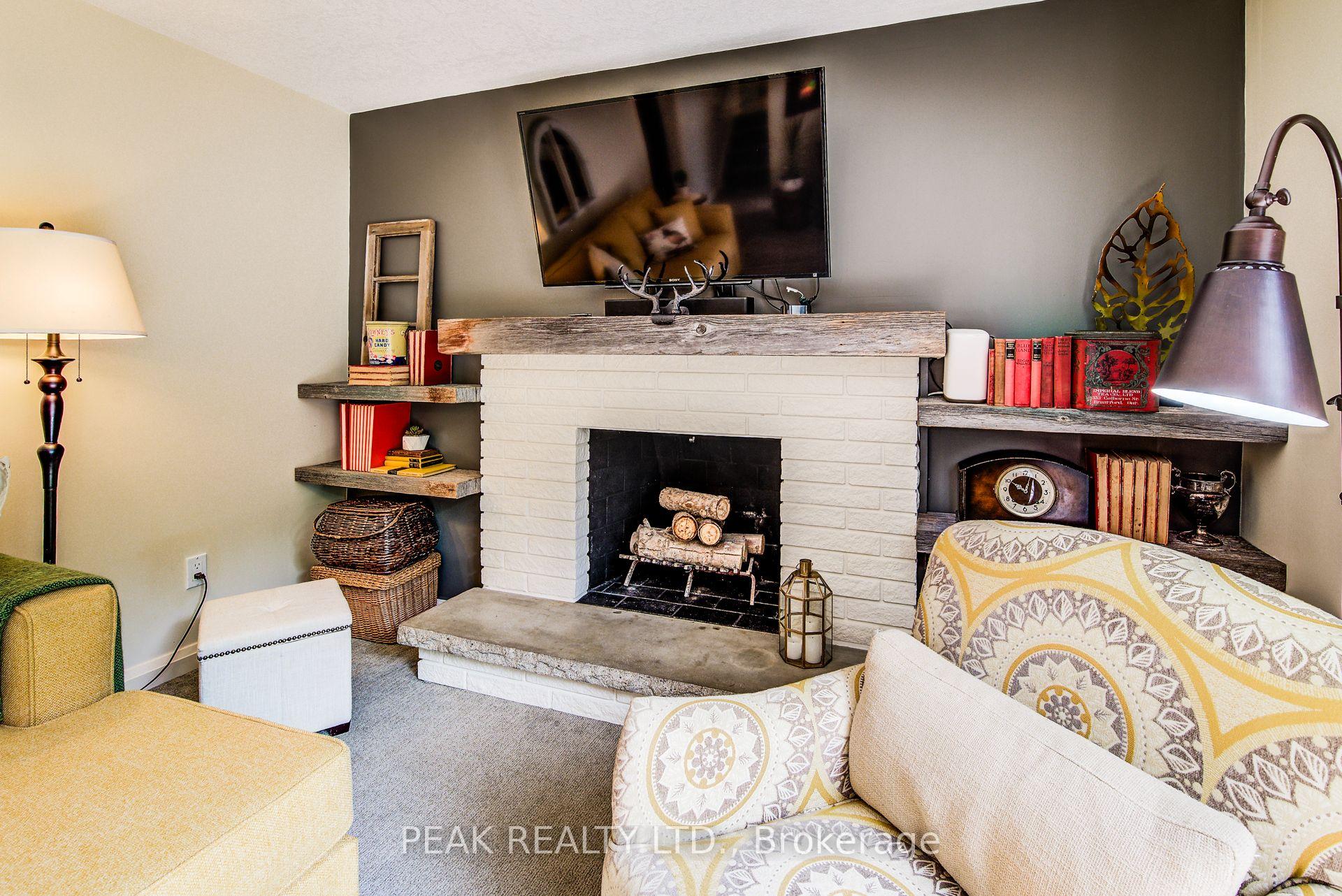 Photo 7 of 42 Windsor Street, Guelph, Riverside Park — HOMEH