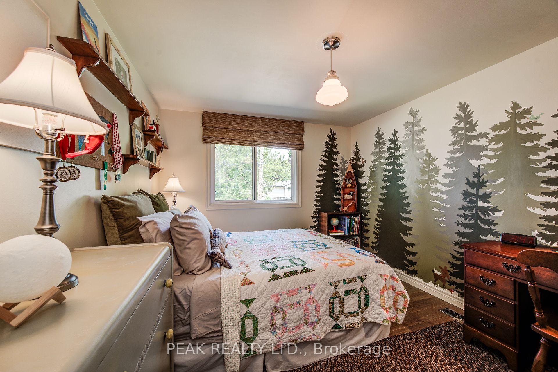 Photo 19 of 42 Windsor Street, Guelph, Riverside Park — HOMEH