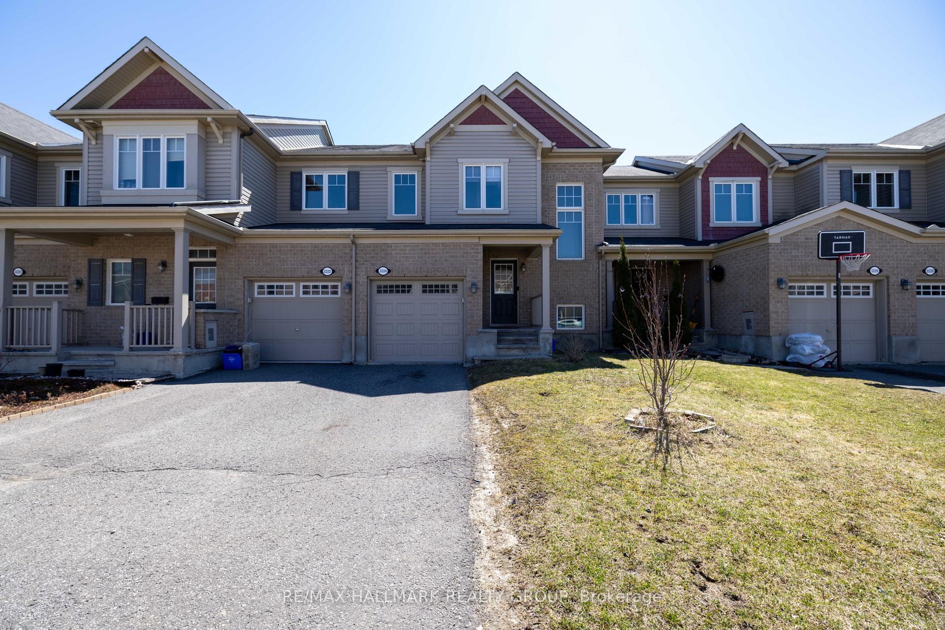 Photo 1 of 3224 Foxhound Way, Ottawa, Barrhaven - Half Moon Bay — HOMEH
