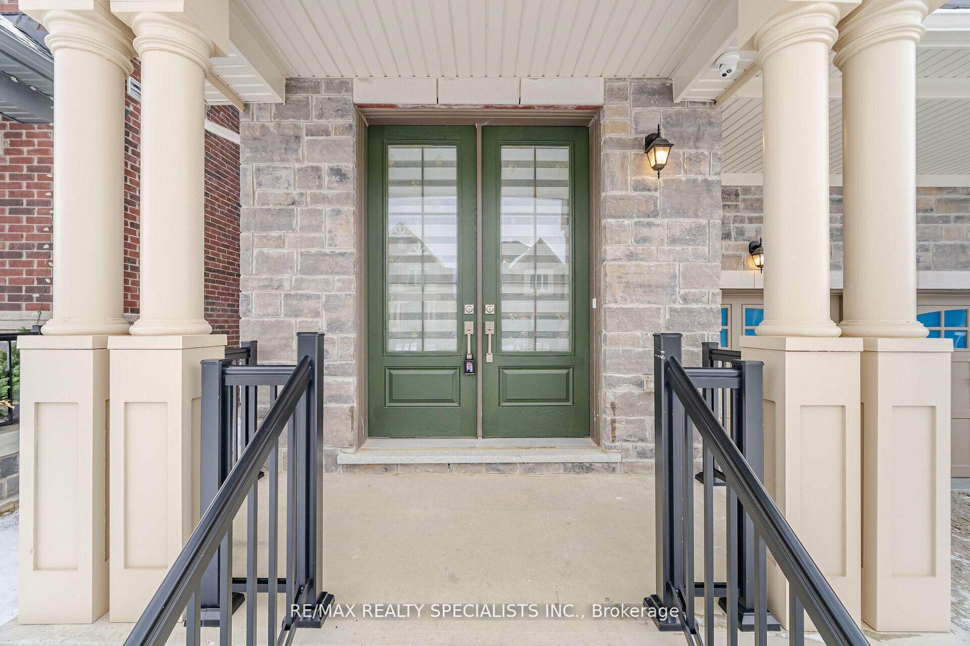 Photo 3 of 82 Royal Fern Crescent, Caledon, Rural Caledon — HOMEH