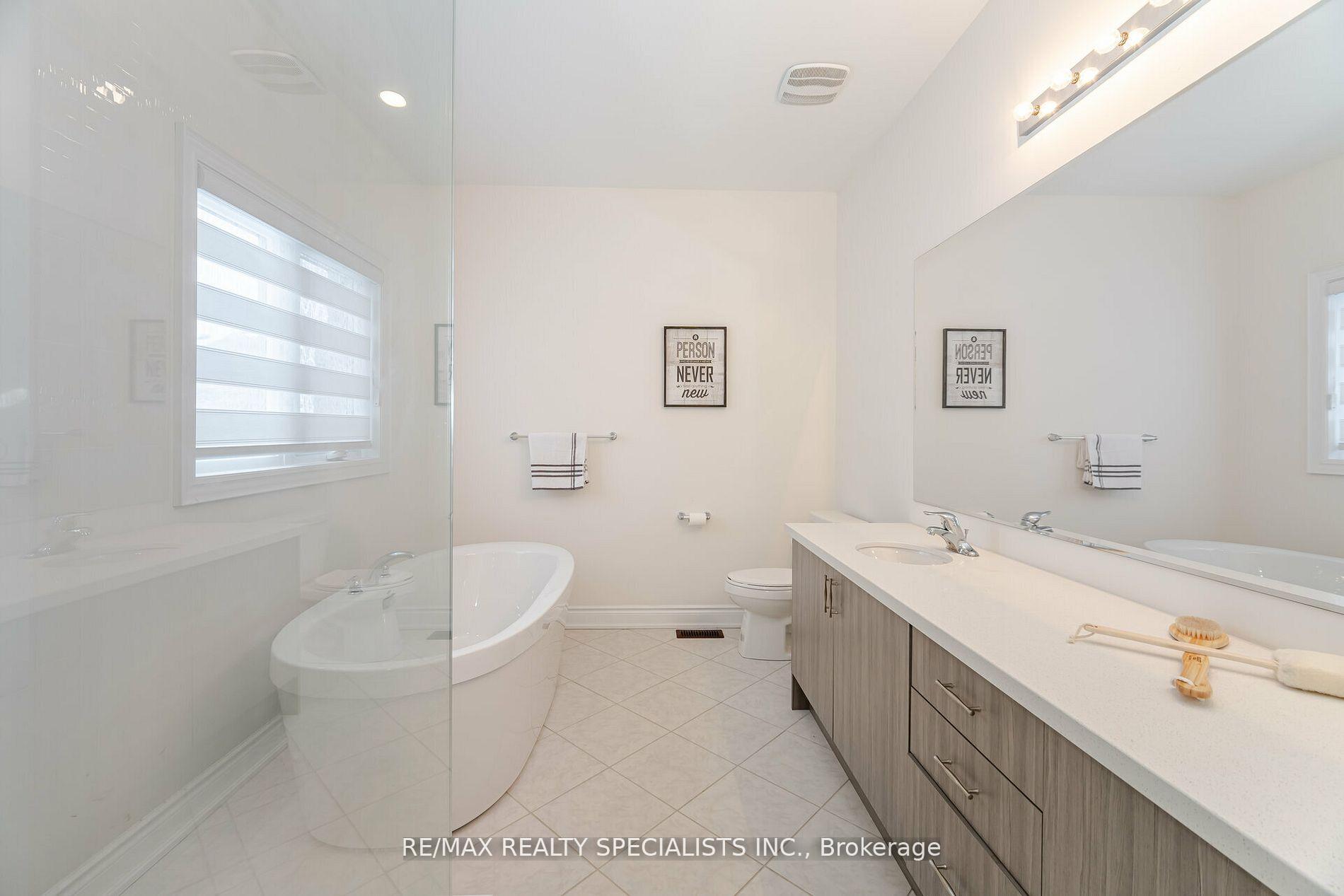 Photo 11 of 82 Royal Fern Crescent, Caledon, Rural Caledon — HOMEH