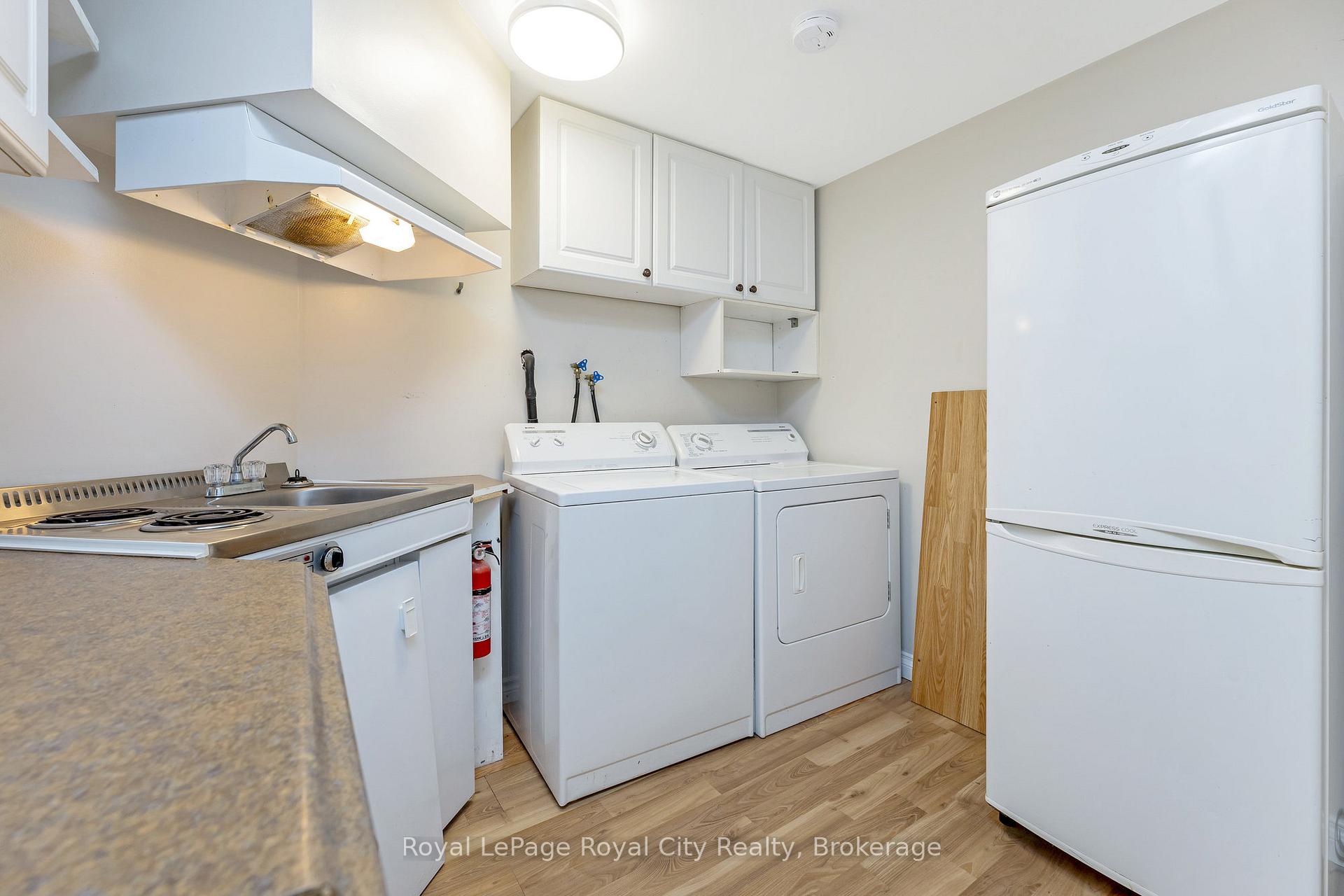 Photo 22 of 38 Algoma Drive, Guelph, Victoria North — HOMEH